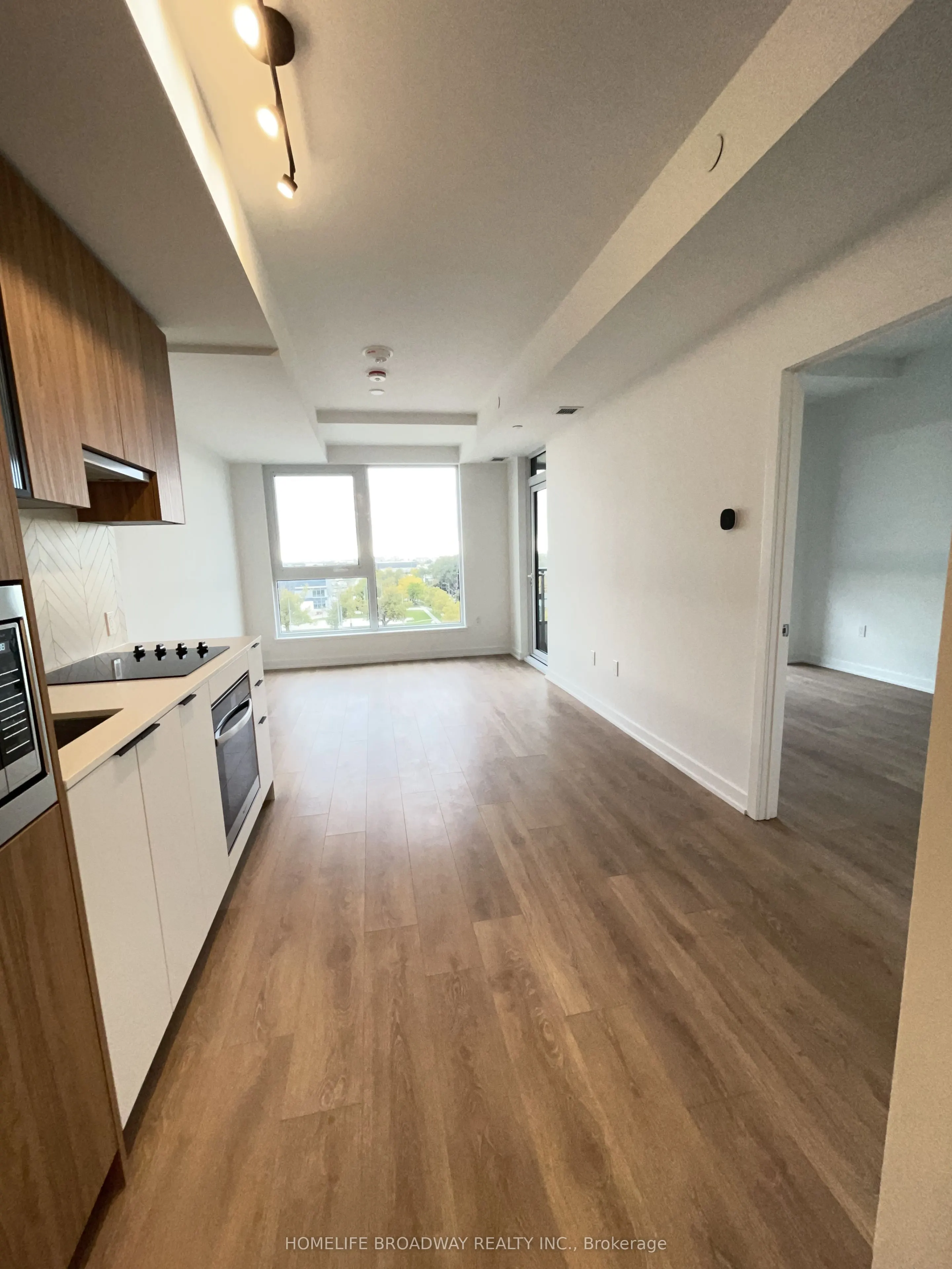 1037 The Queensway, #511