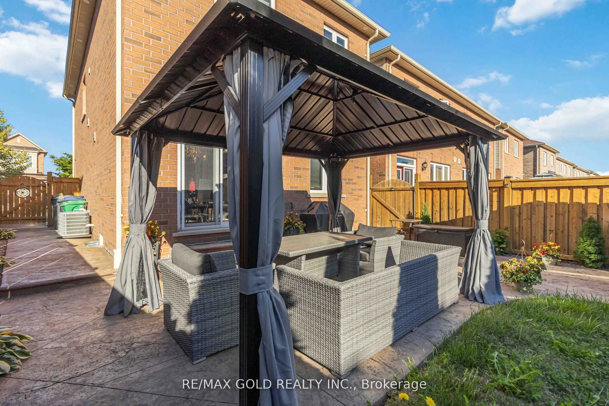 110 Kempenfelt Trail