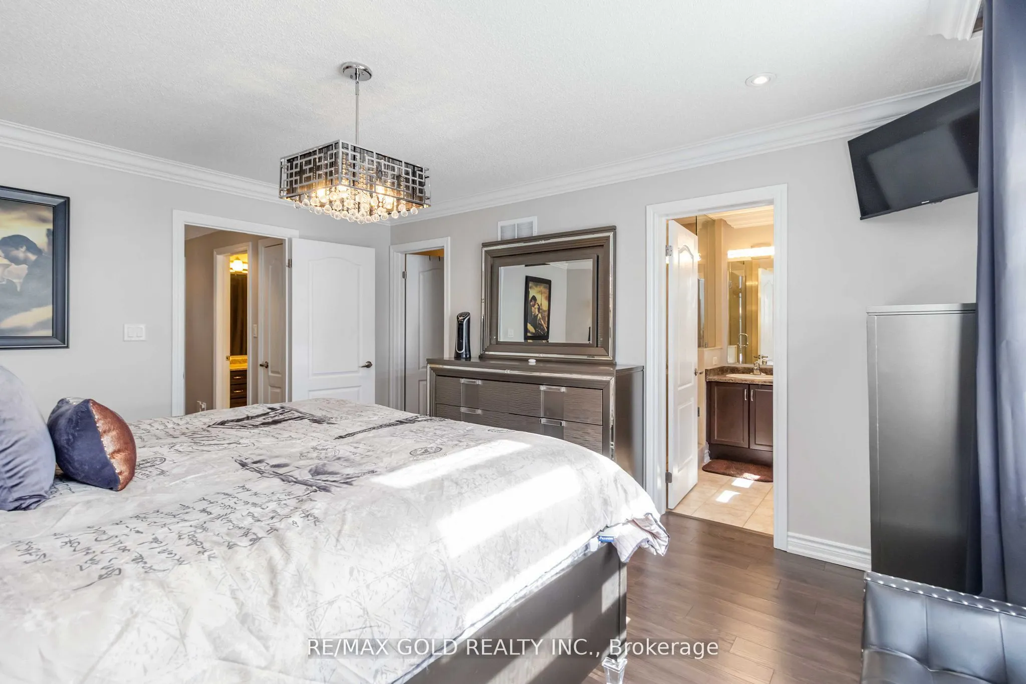 110 Kempenfelt Trail