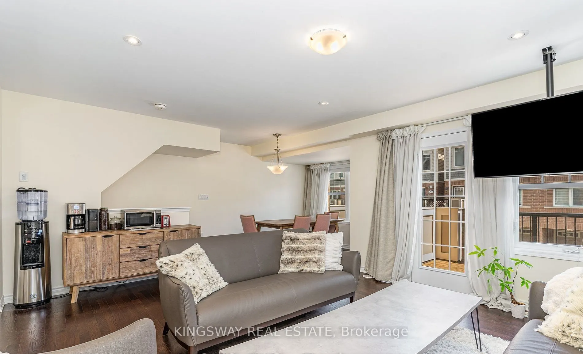 1000 Asleton Boulevard N, #47