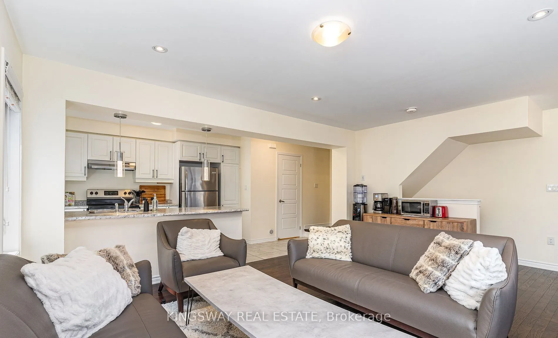 1000 Asleton Boulevard N, #47