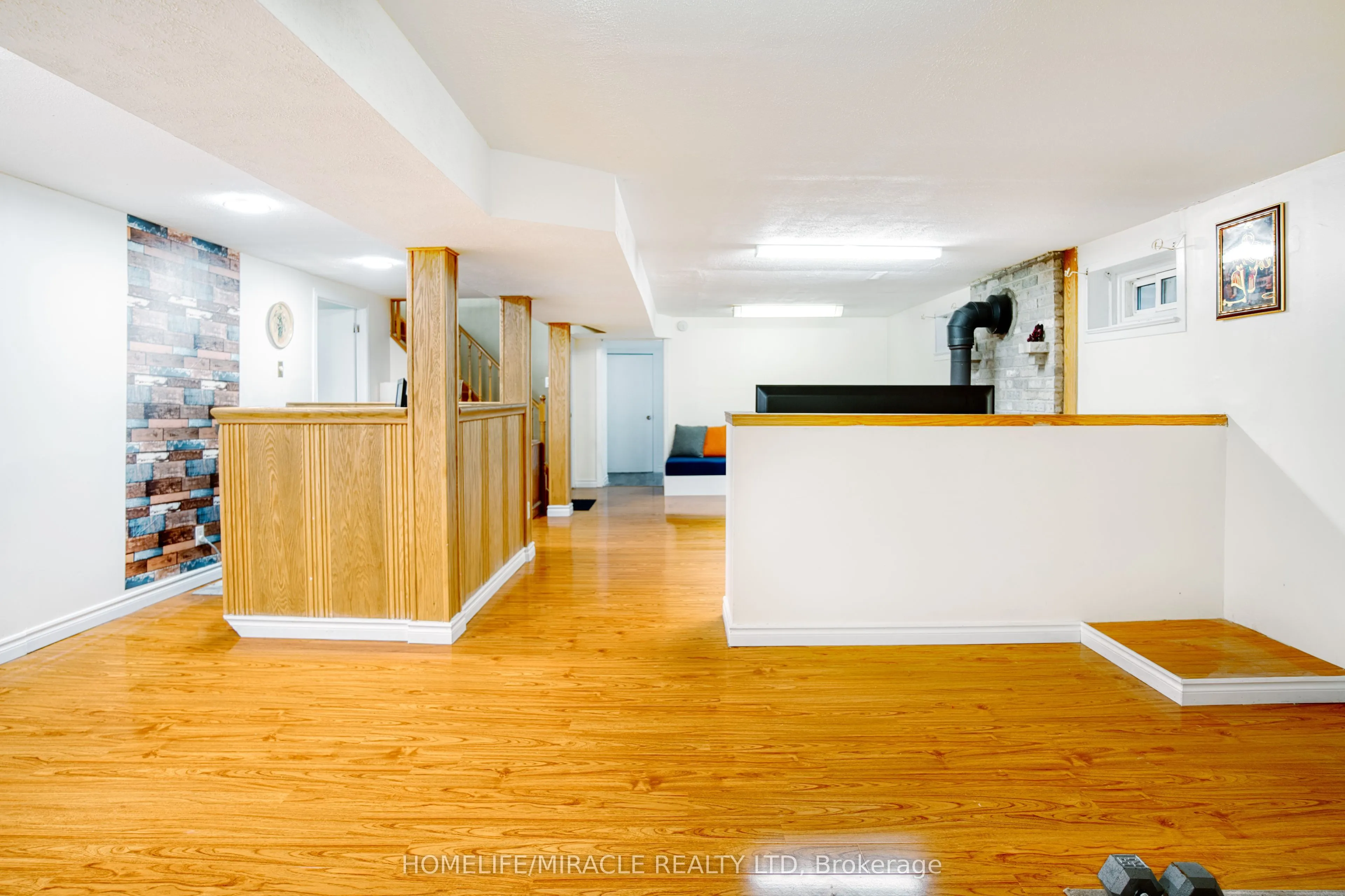 3353 Martins Pine Crescent, #409