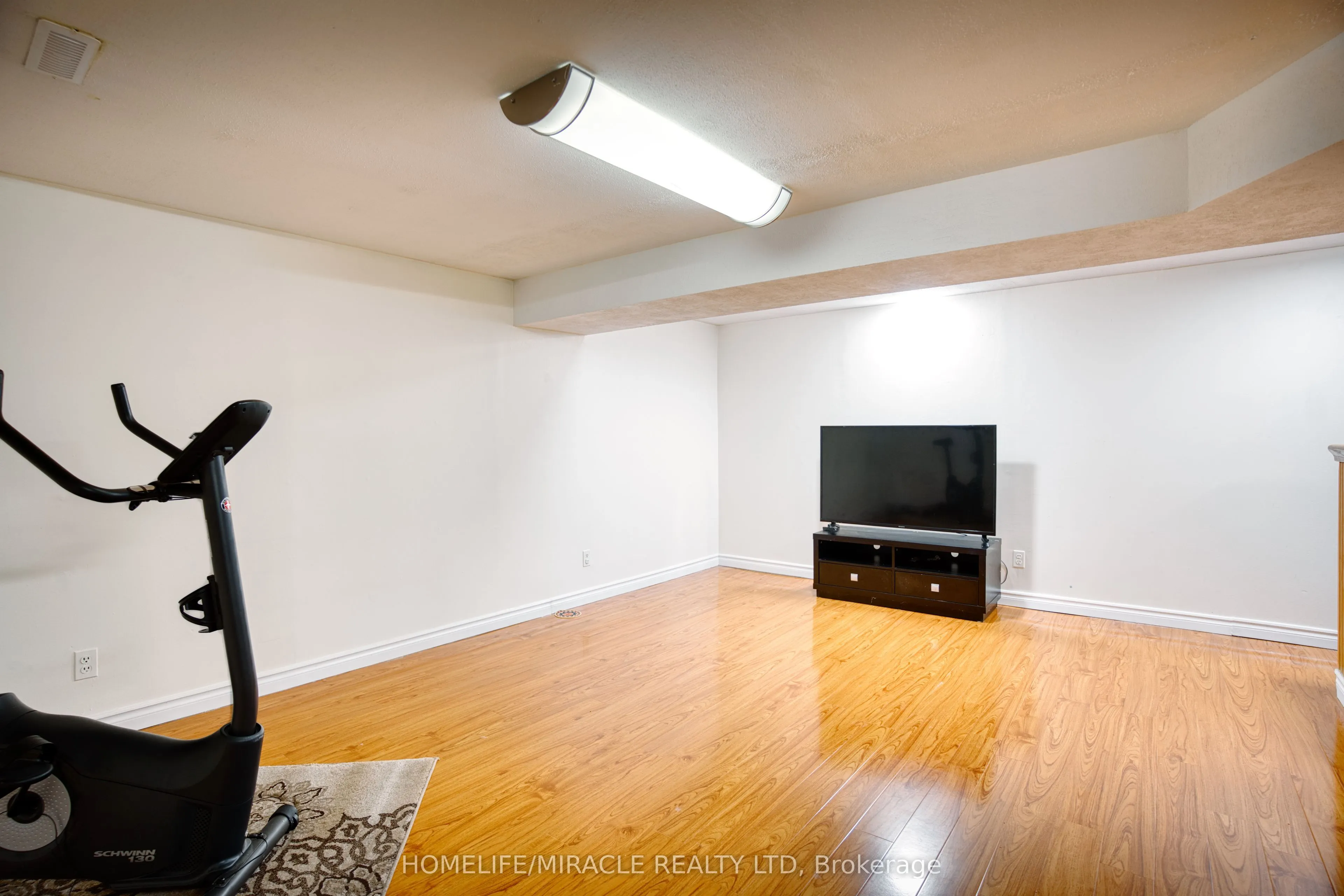 3353 Martins Pine Crescent, #409