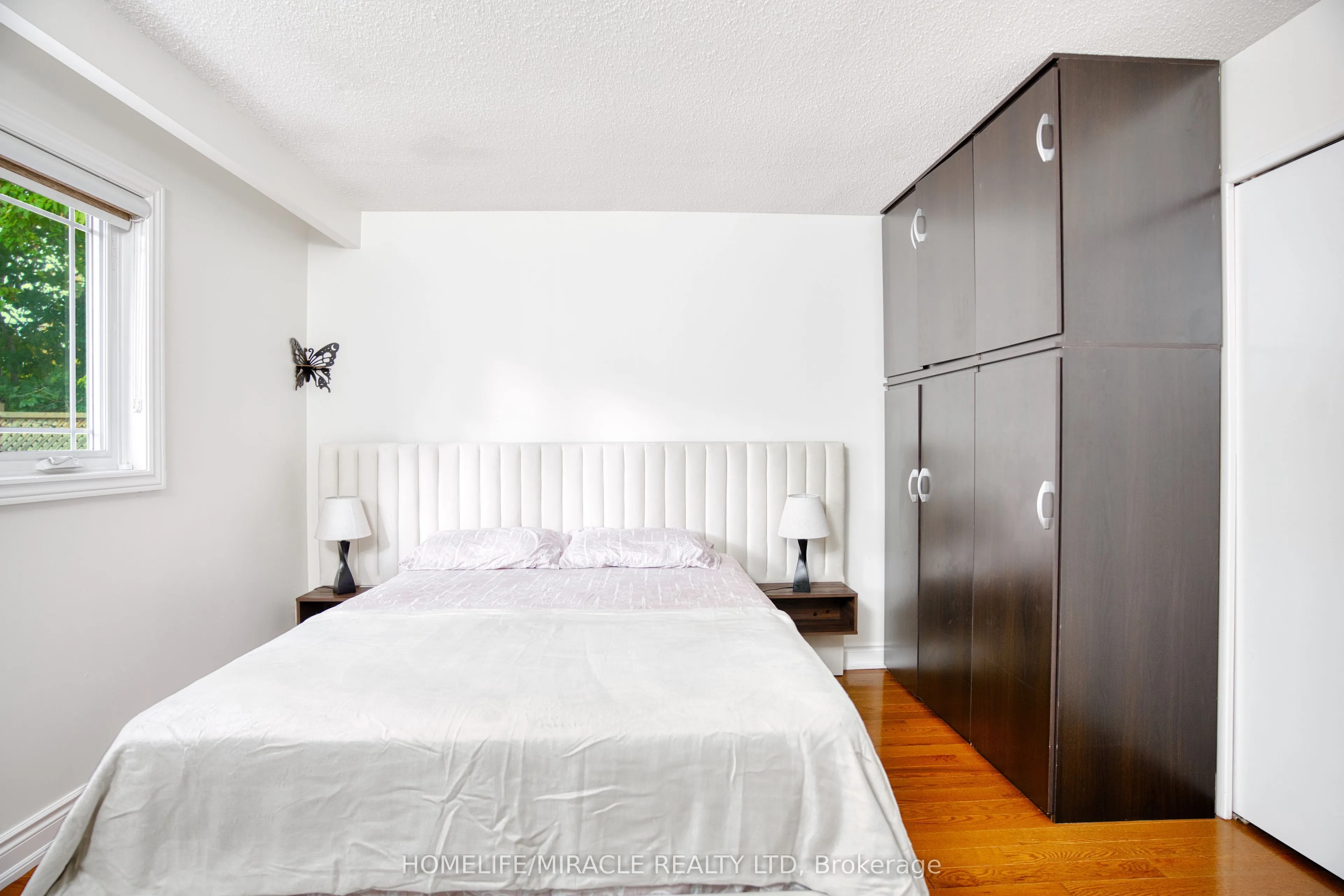 3353 Martins Pine Crescent, #409