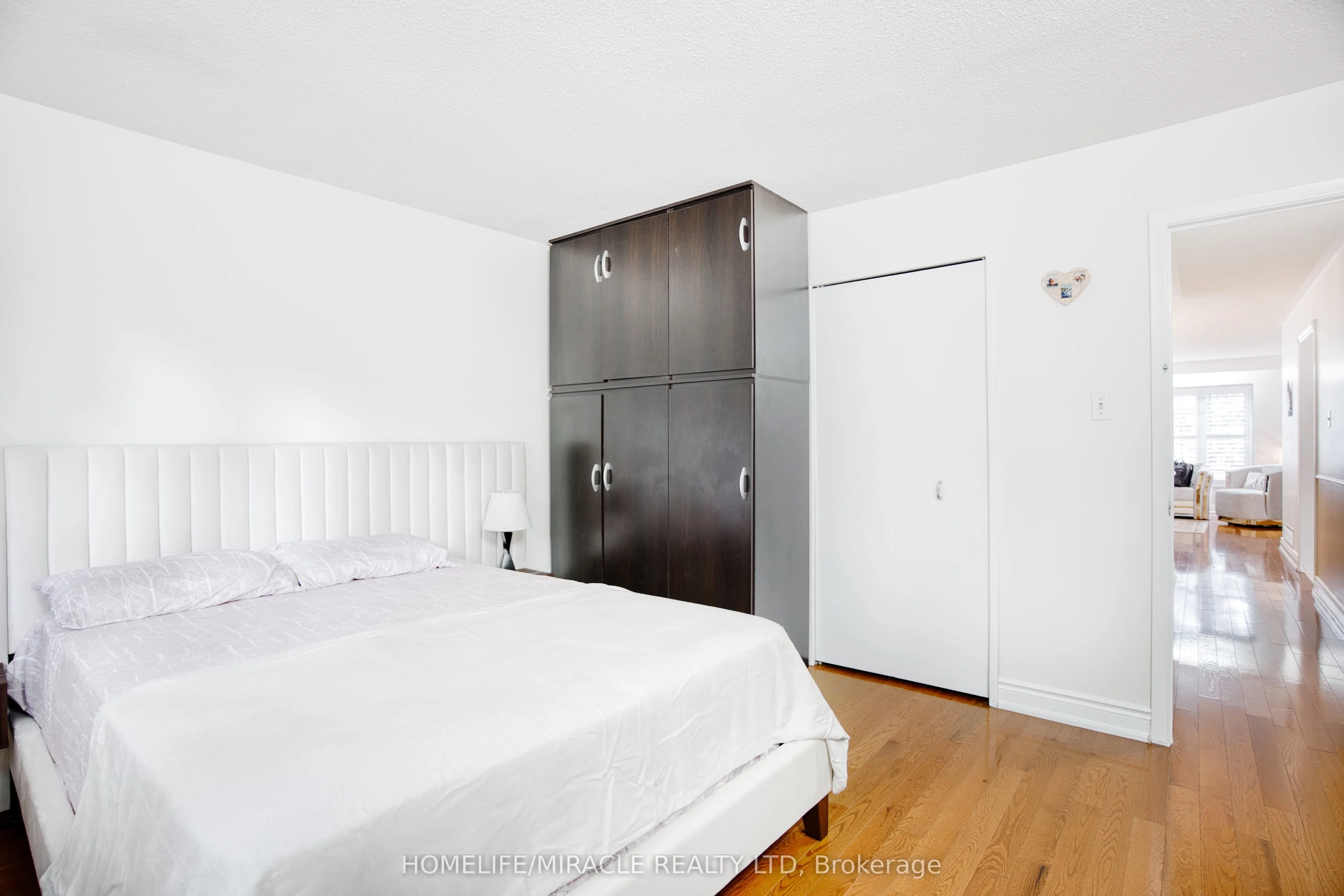 3353 Martins Pine Crescent, #409