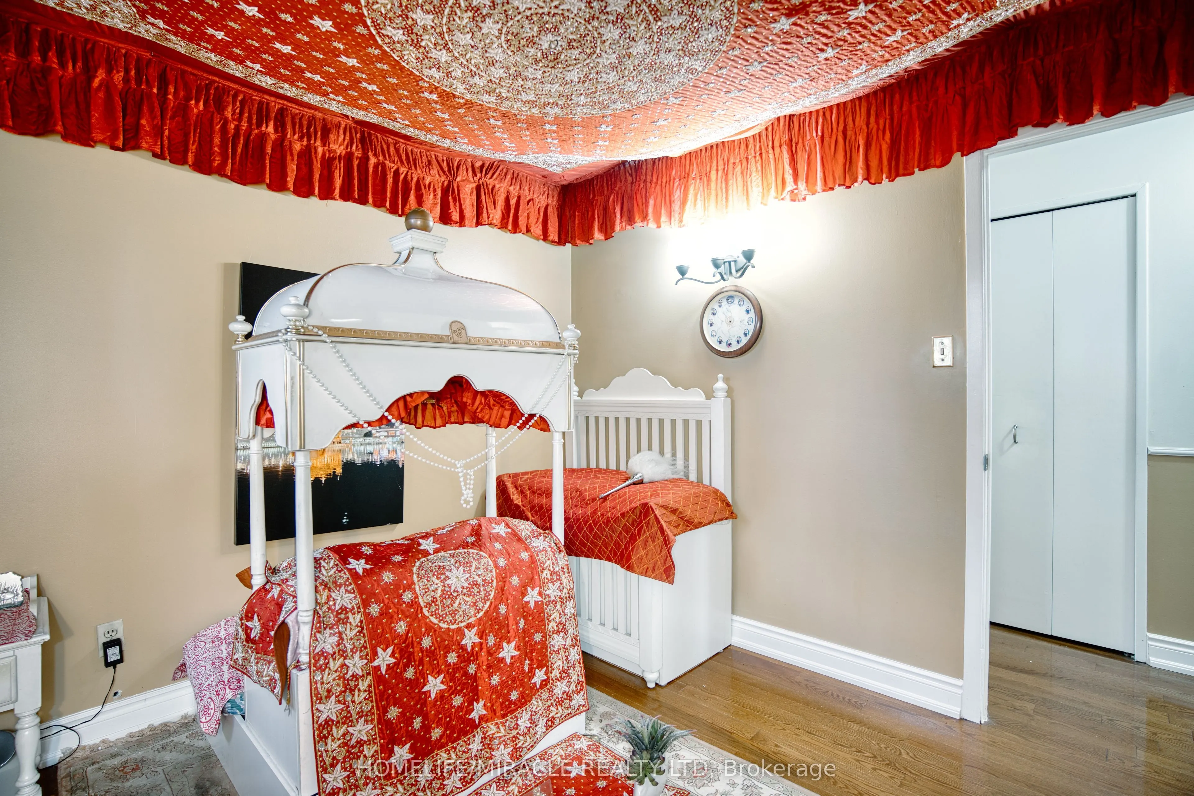 3353 Martins Pine Crescent, #409