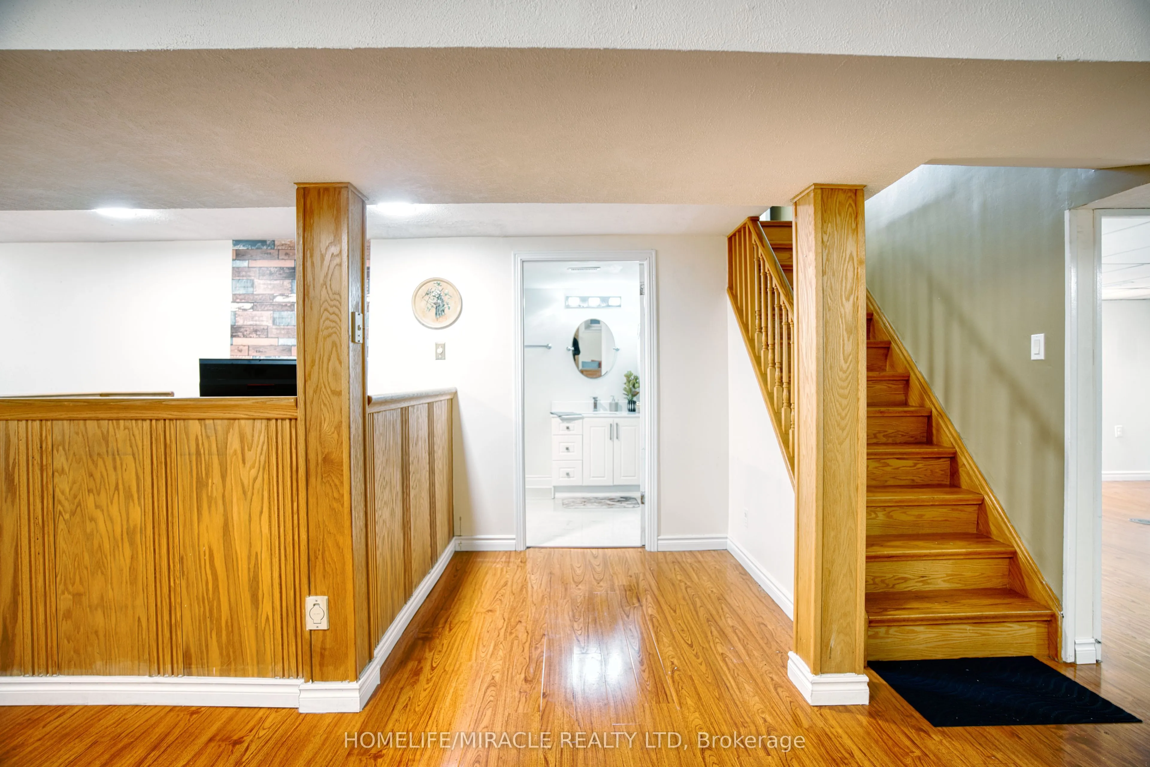 3353 Martins Pine Crescent, #409