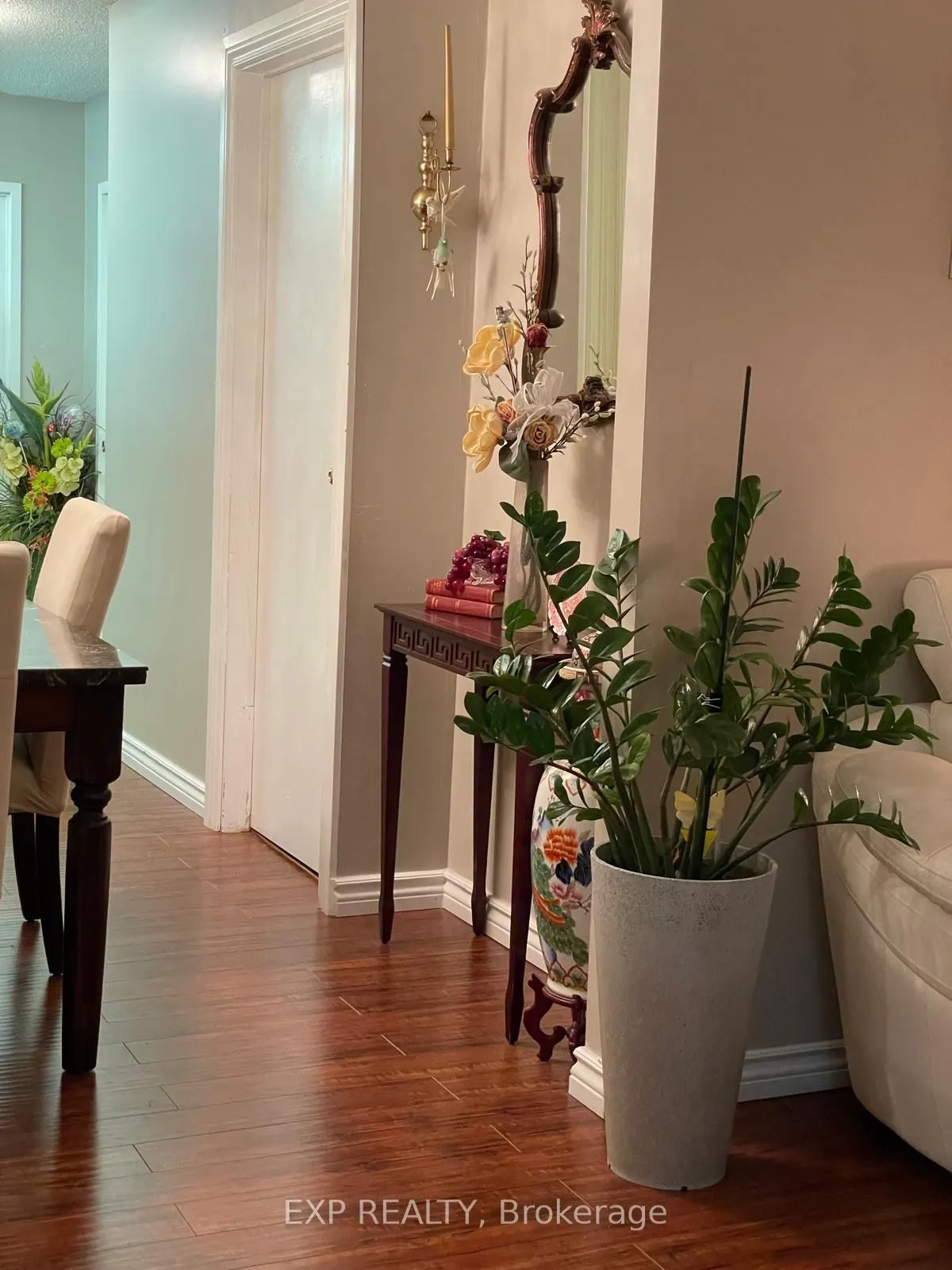 200 Lotherton Pathway, #508