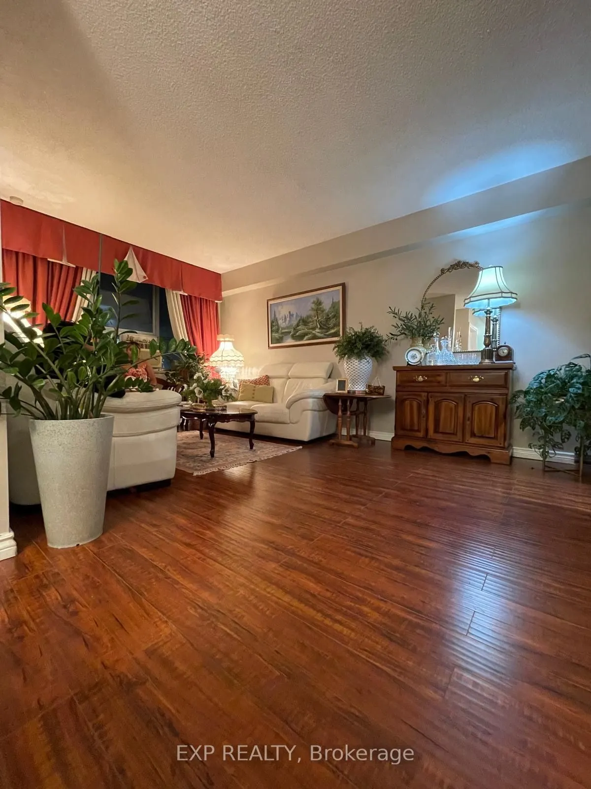 200 Lotherton Pathway, #508