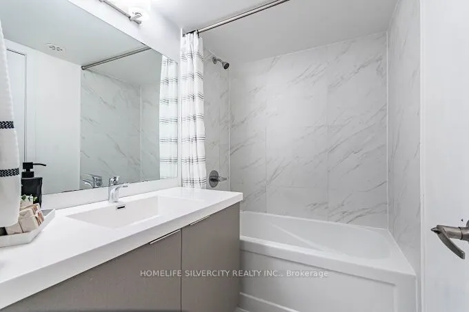 3058 Sixth Line, #104