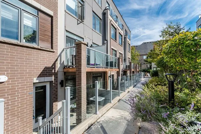 3058 Sixth Line, #104