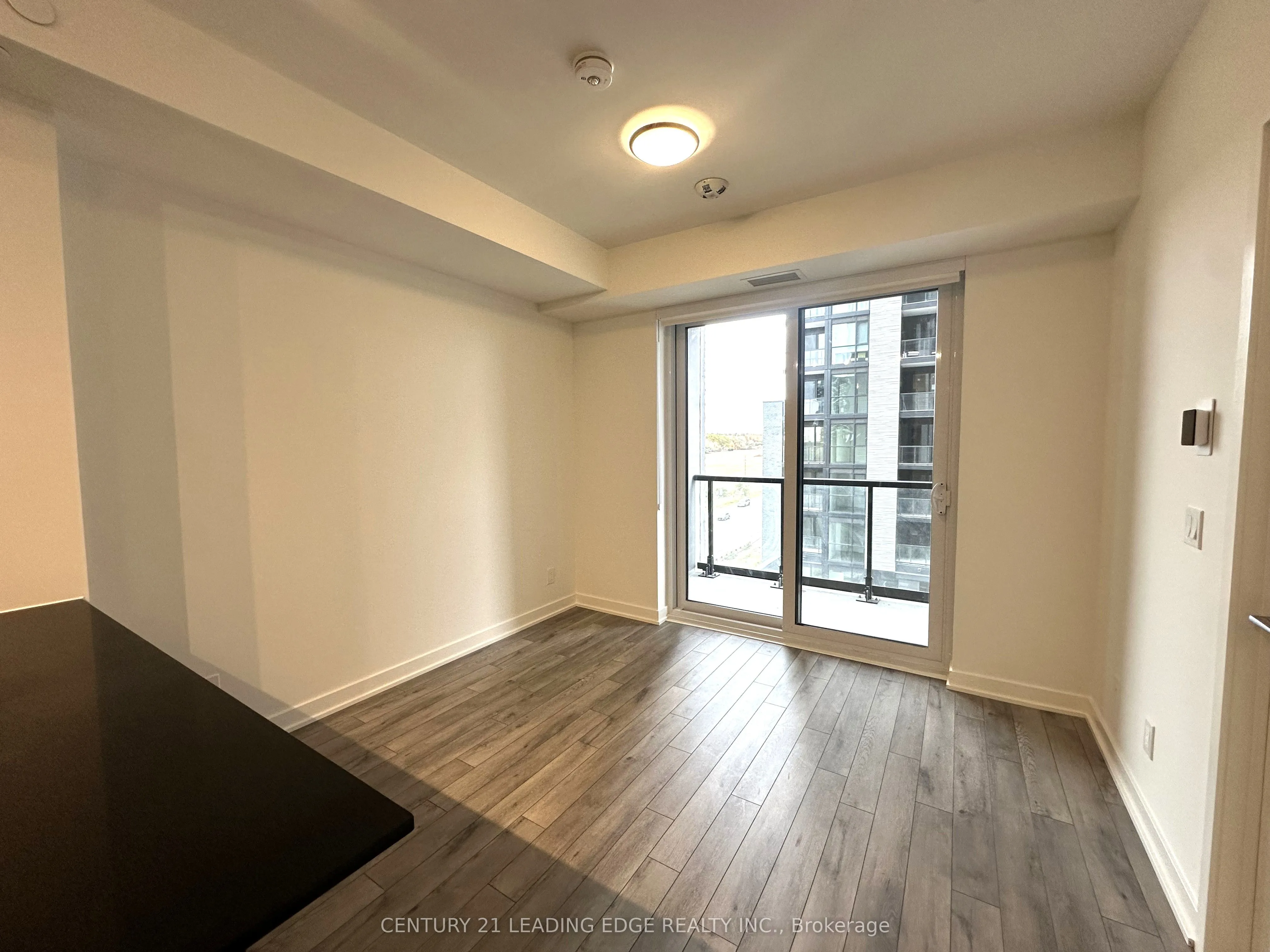 3071 Trafalgar Road, #610