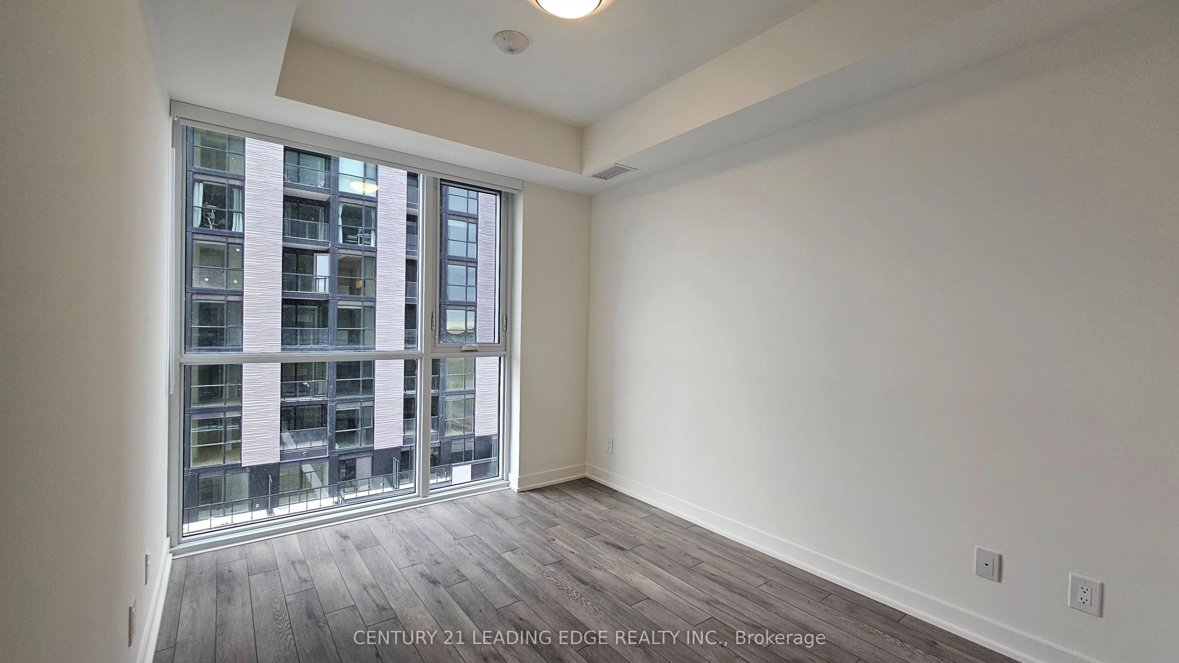 3071 Trafalgar Road, #610