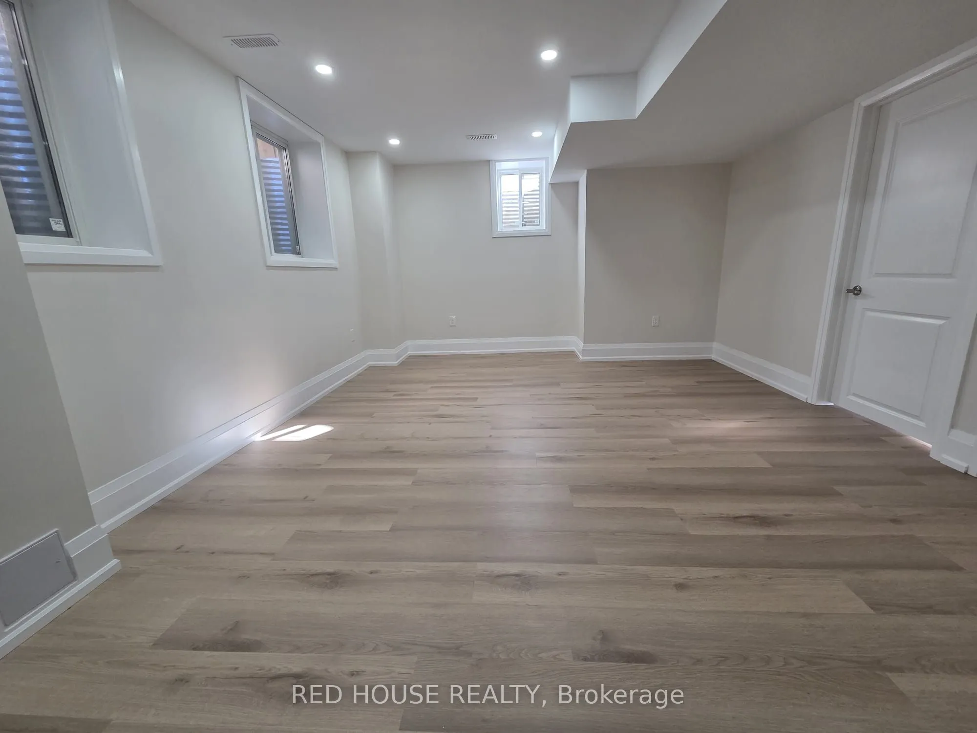 1414 Wellwood Terrace, #Basement