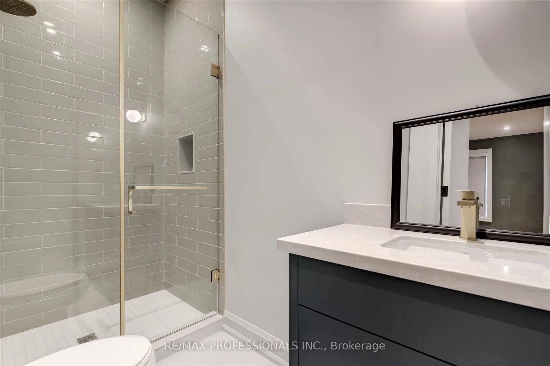 56 Shaver Avenue S, #Garden