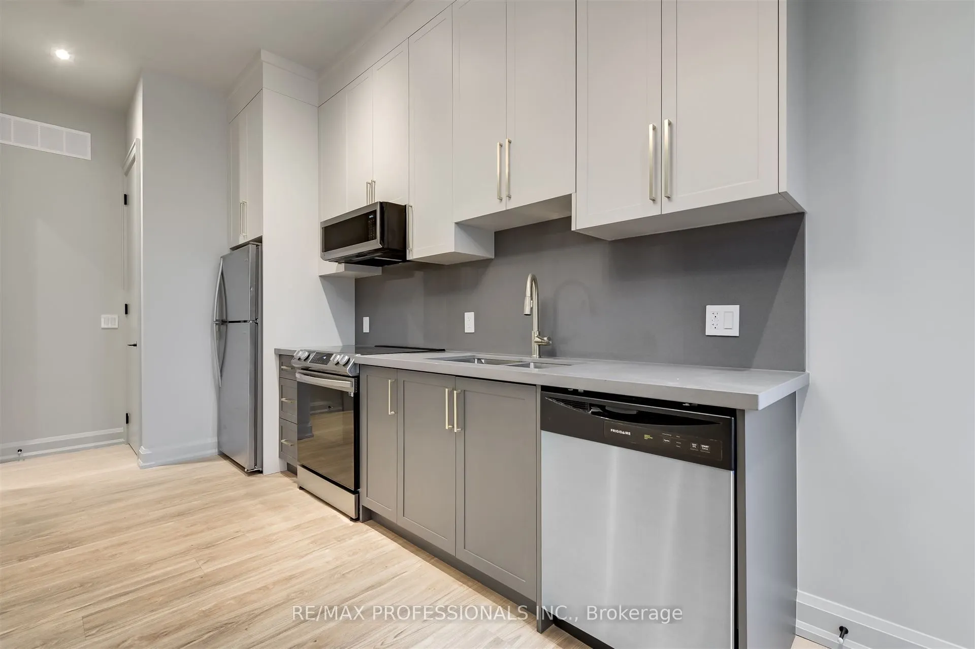 56 Shaver Avenue S, #Garden