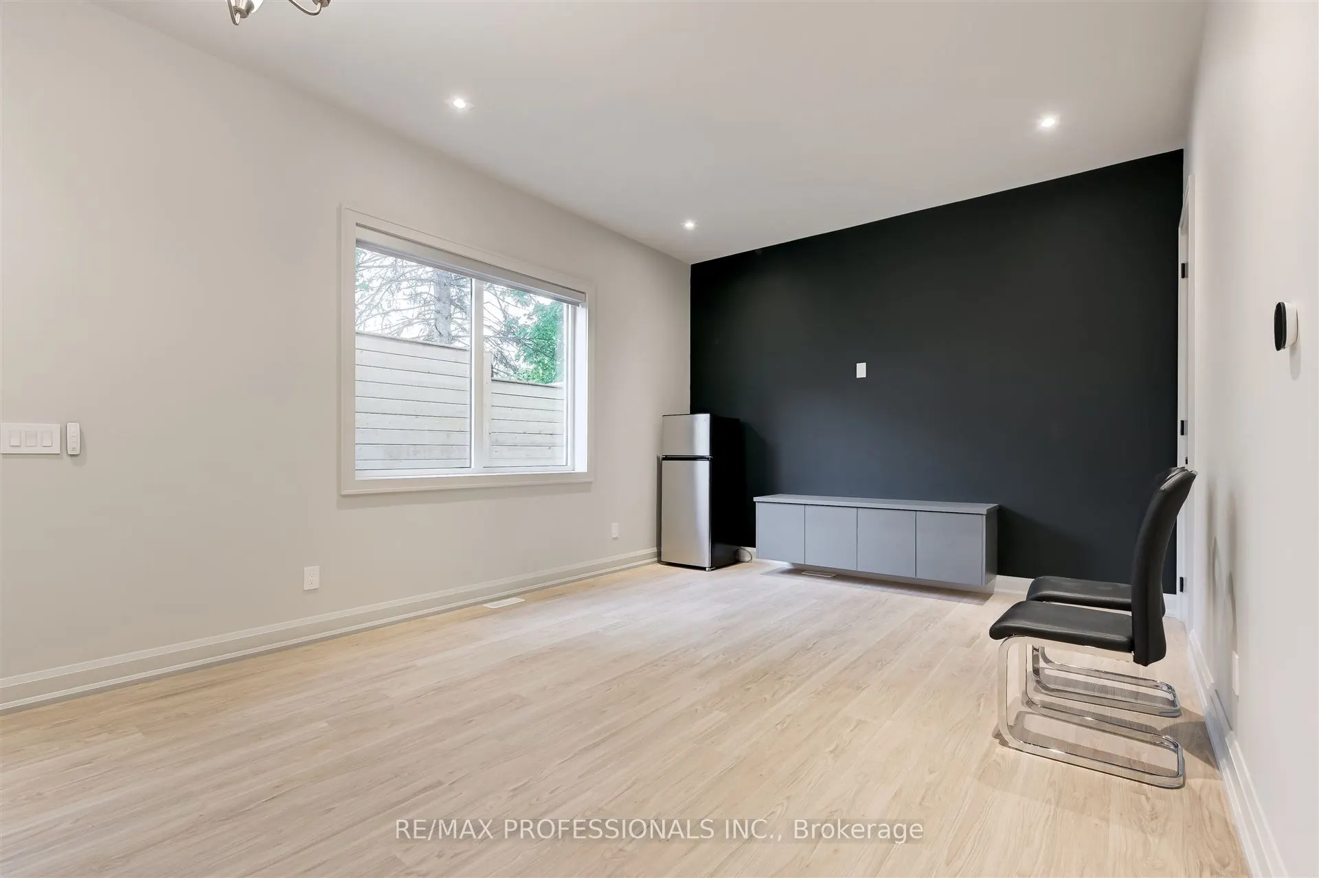 56 Shaver Avenue S, #Garden