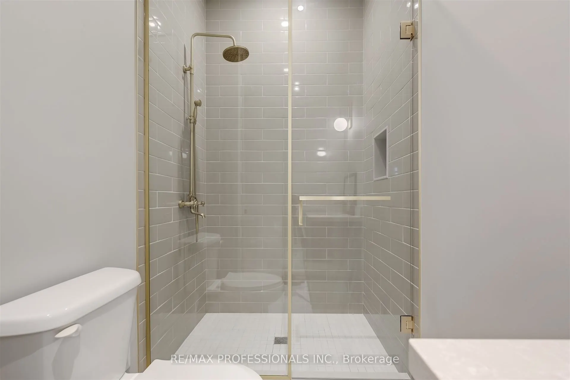 56 Shaver Avenue S, #Garden