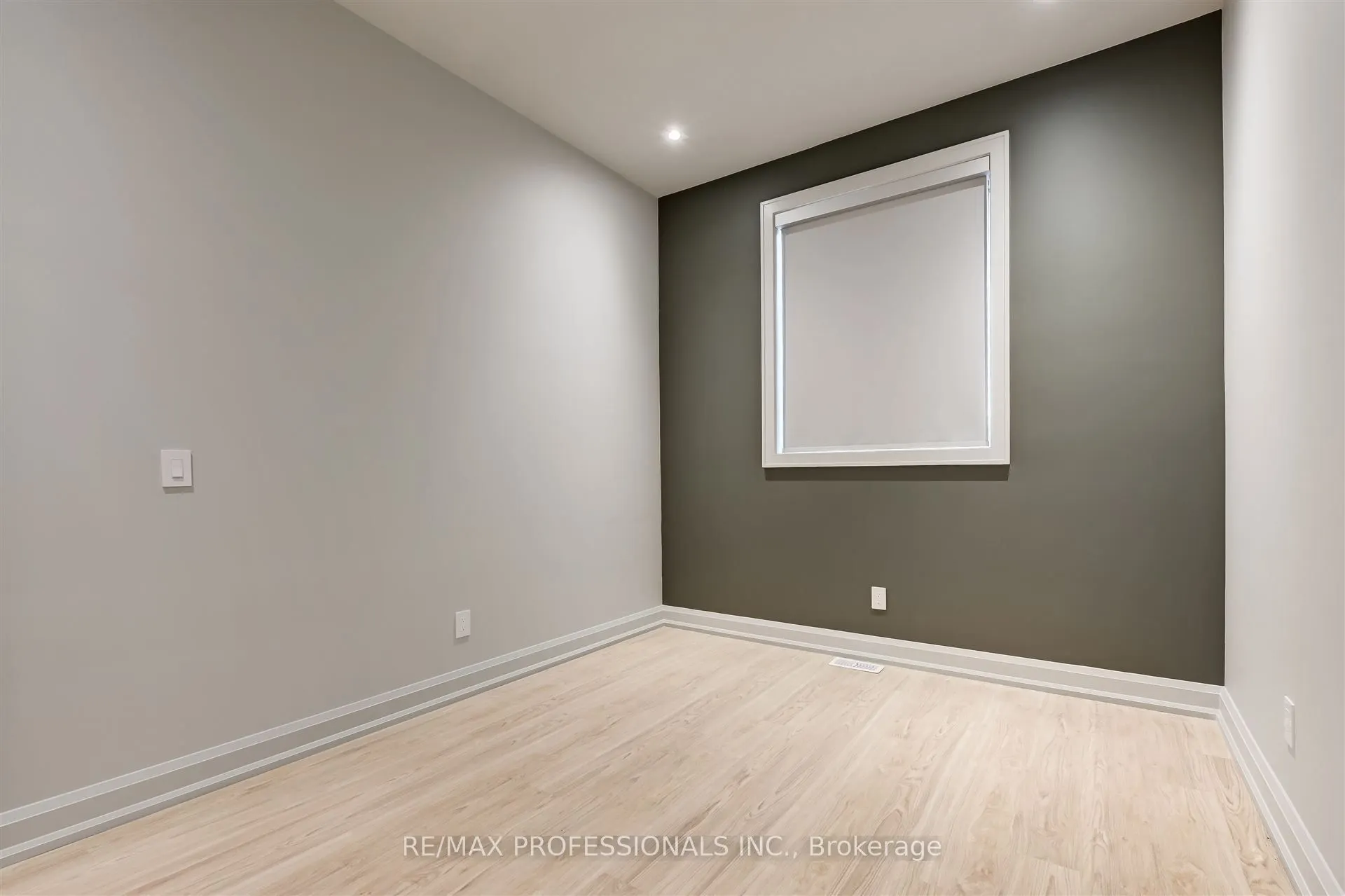 56 Shaver Avenue S, #Garden