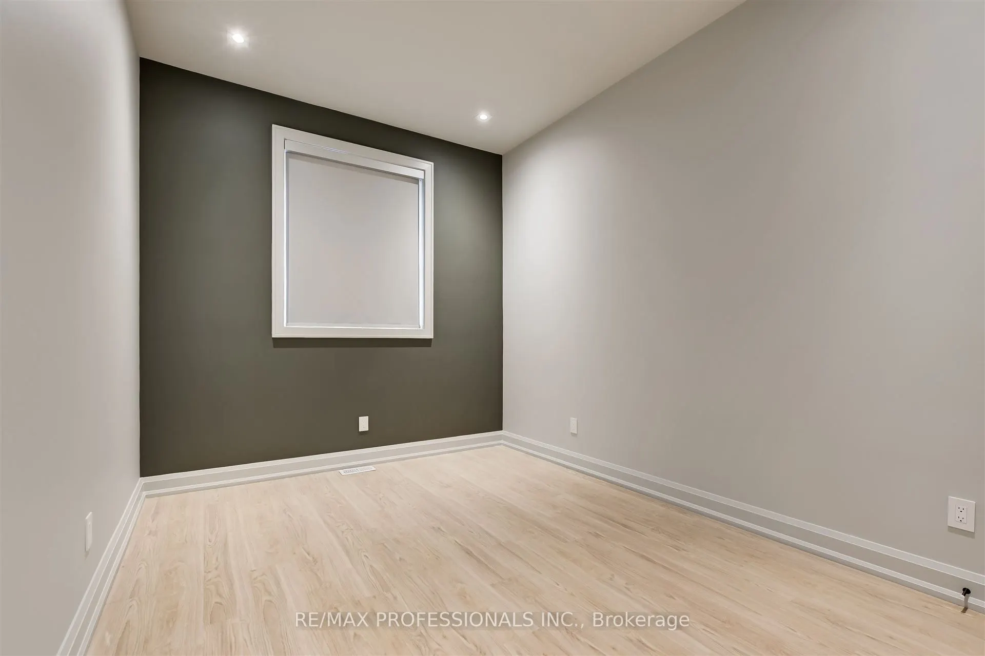 56 Shaver Avenue S, #Garden