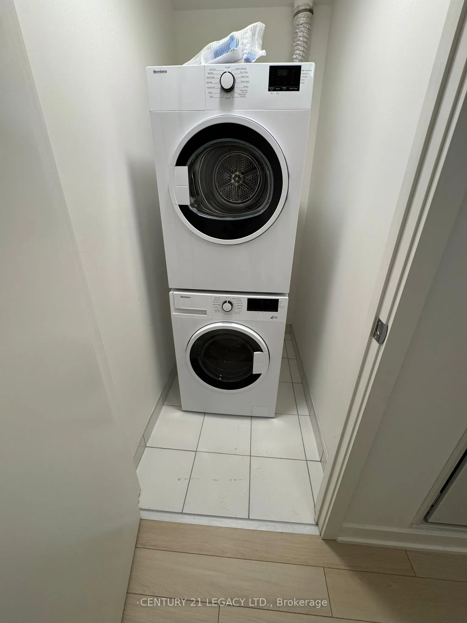 3079 Trafalgar Rd Road, #1310