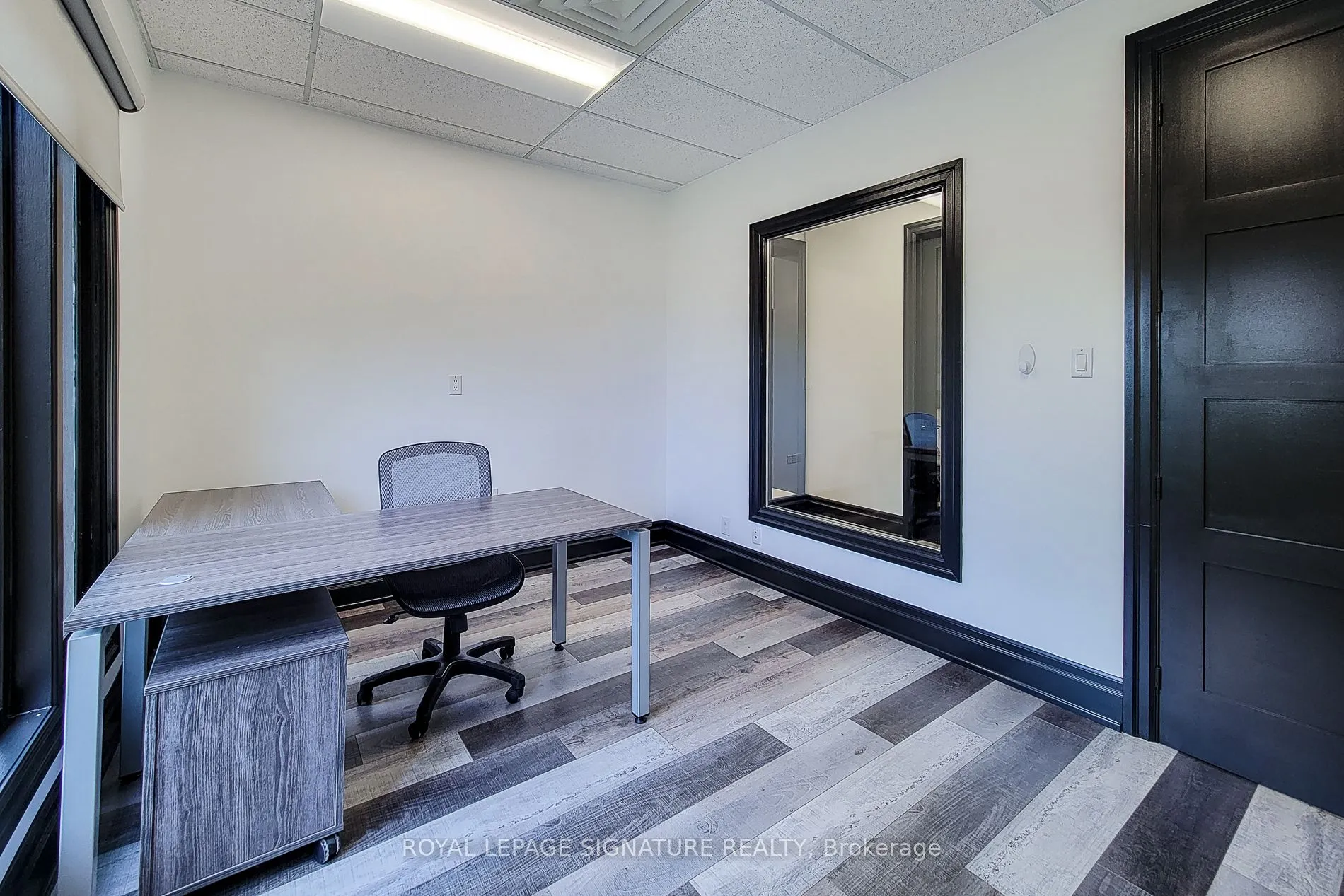 414 North Service Road E, #300