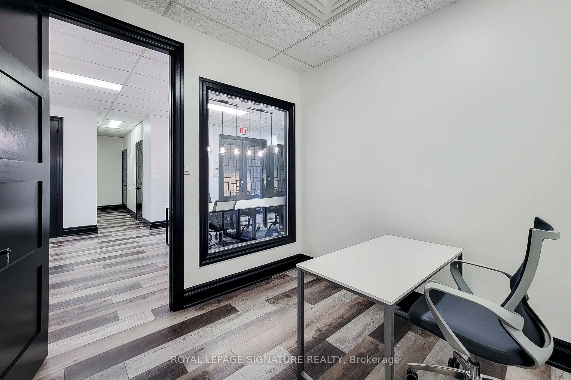 414 North Service Road E, #300