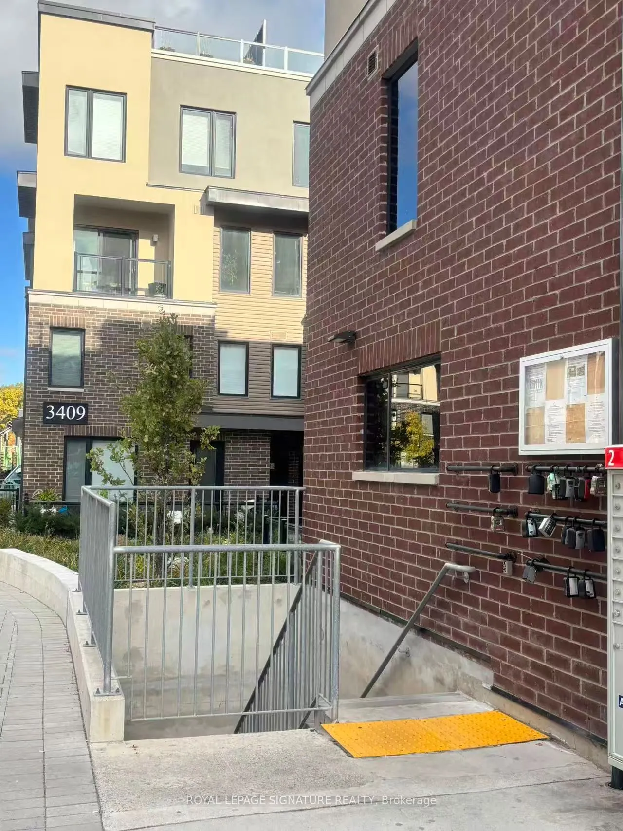 3566 Colonial Drive, #4