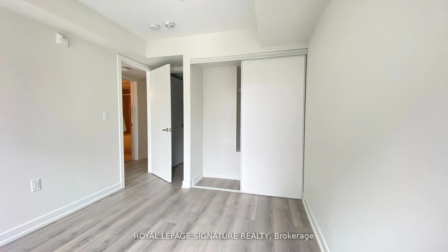 3566 Colonial Drive, #4