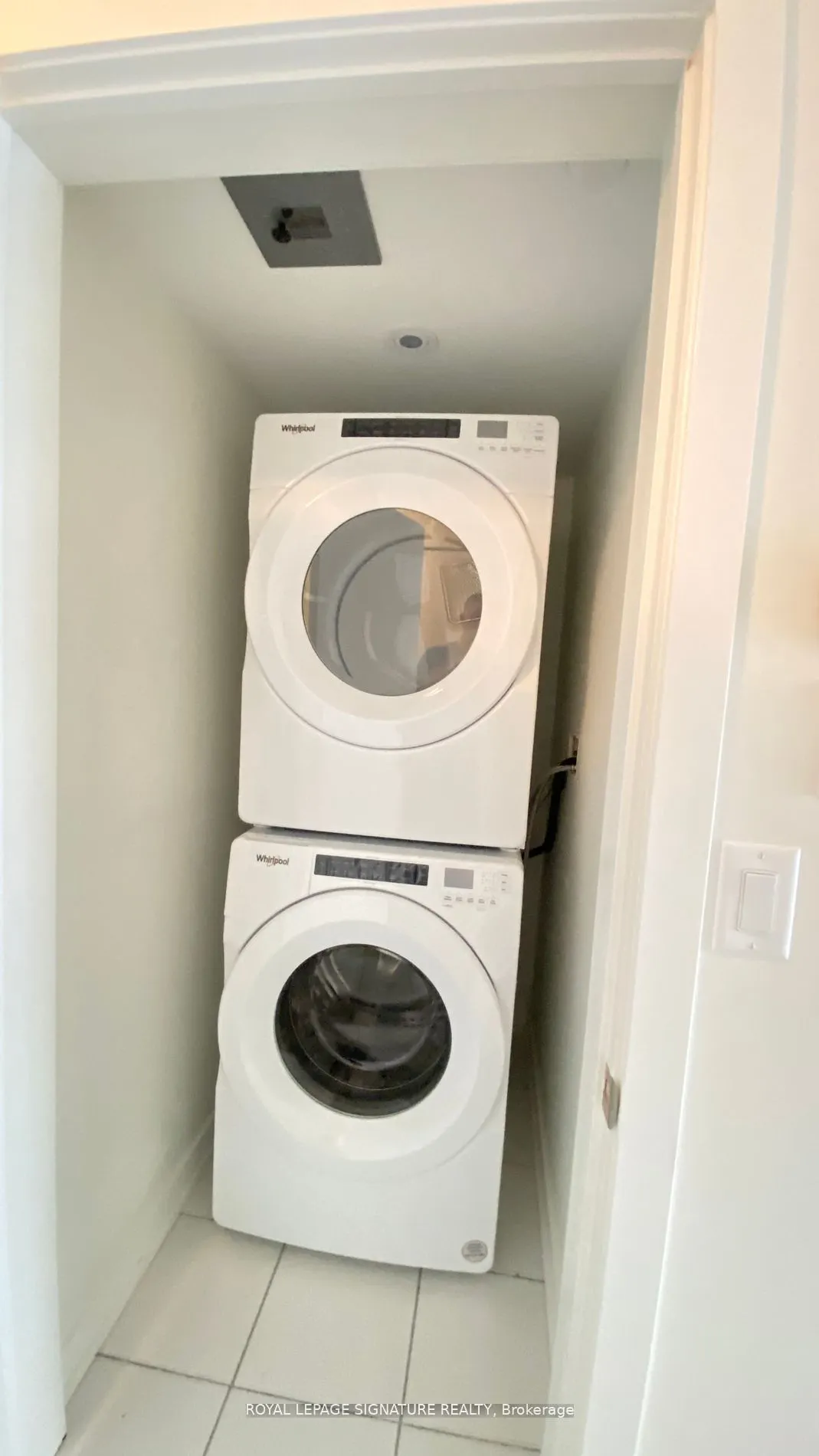 3566 Colonial Drive, #4