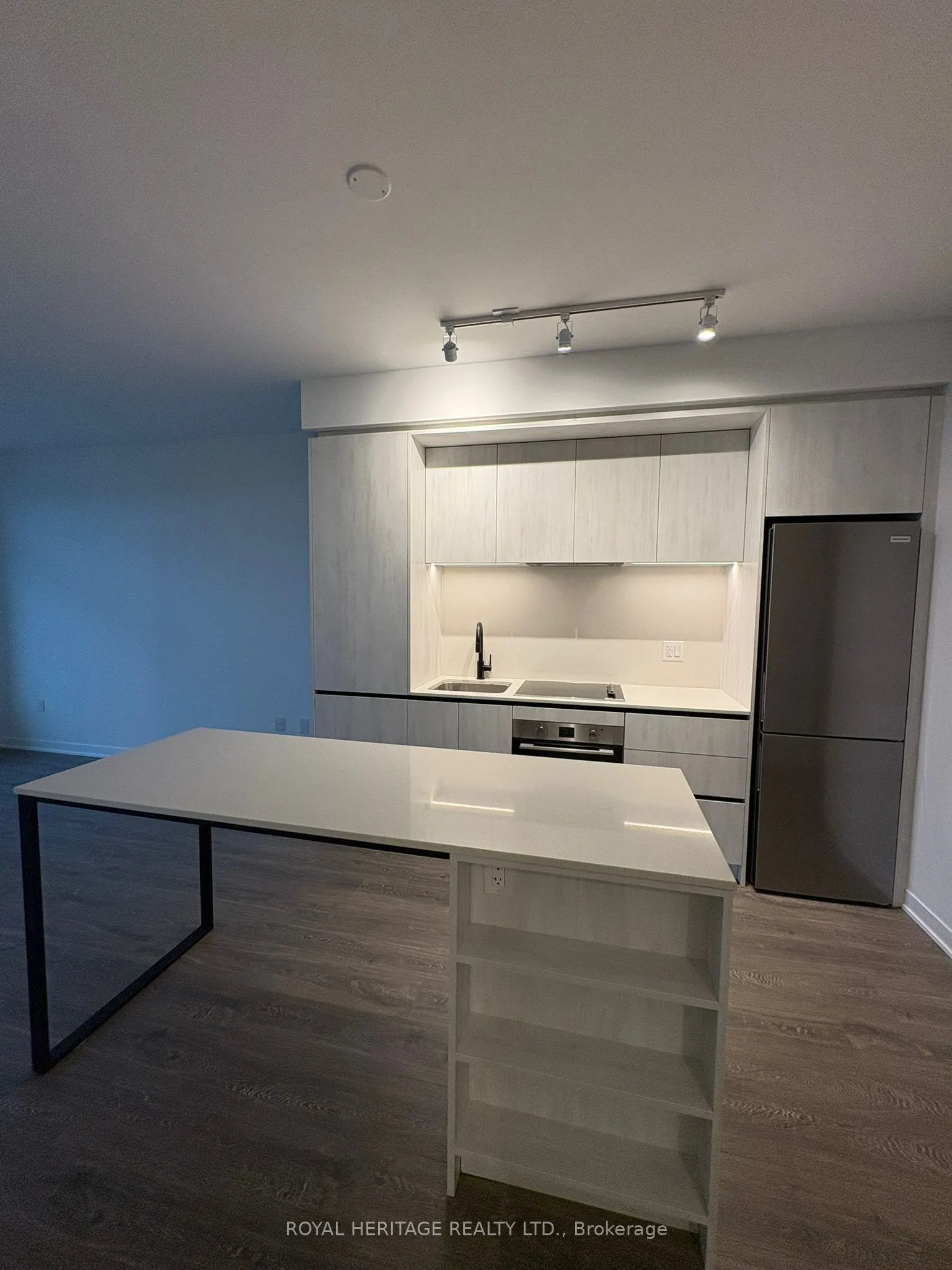 2495 Eglinton Avenue W, #11