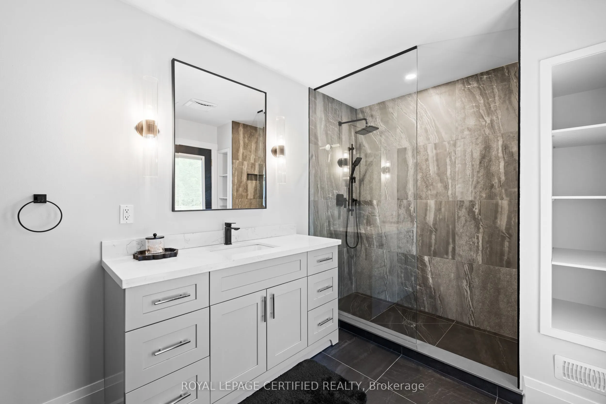 5103 Royal Mills Court