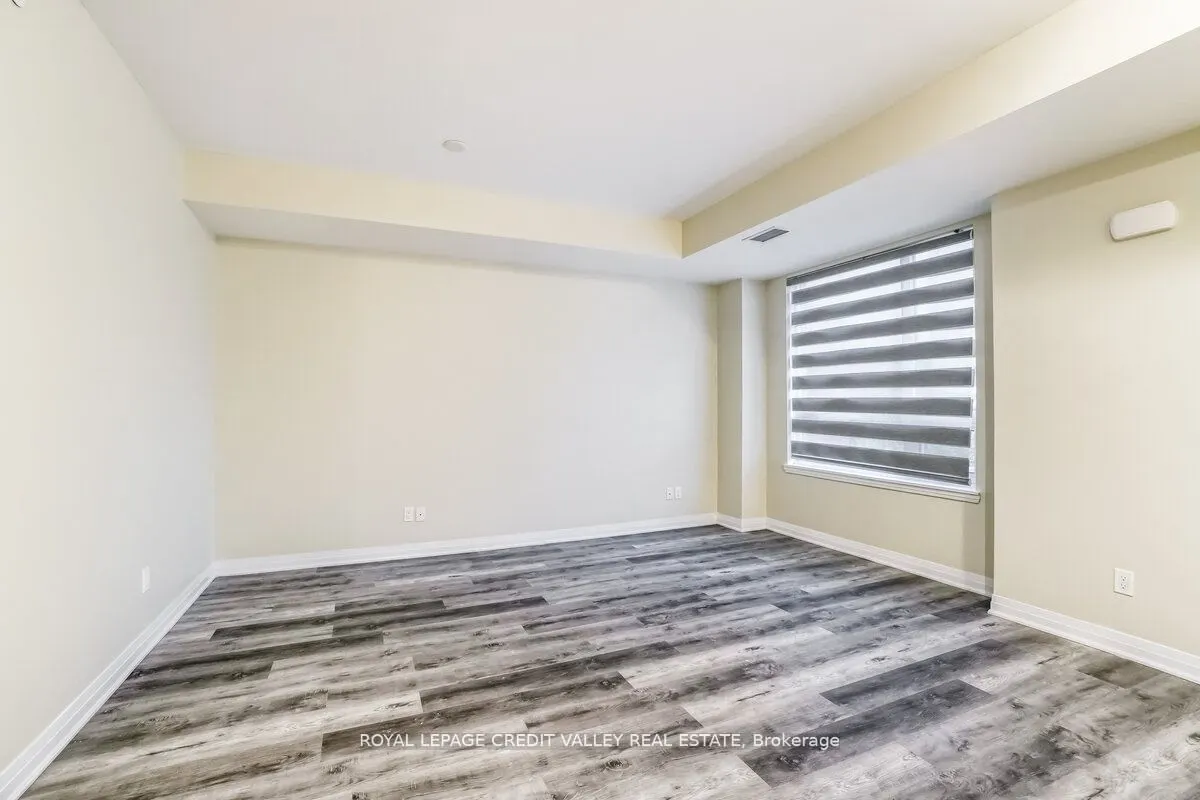 670 Atwater Avenue, #09