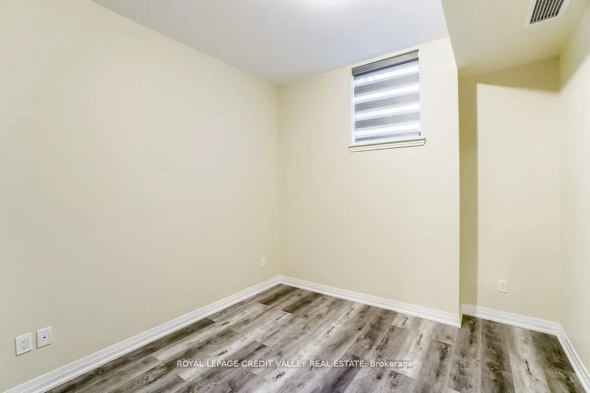 670 Atwater Avenue, #09