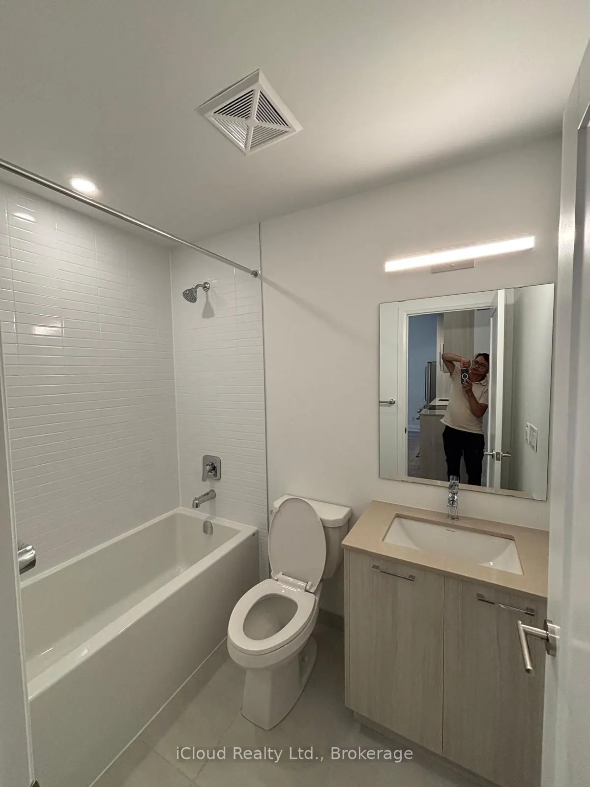 3250 Carding Mill Trail, #112