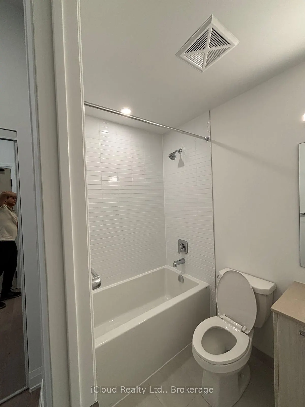 3250 Carding Mill Trail, #112