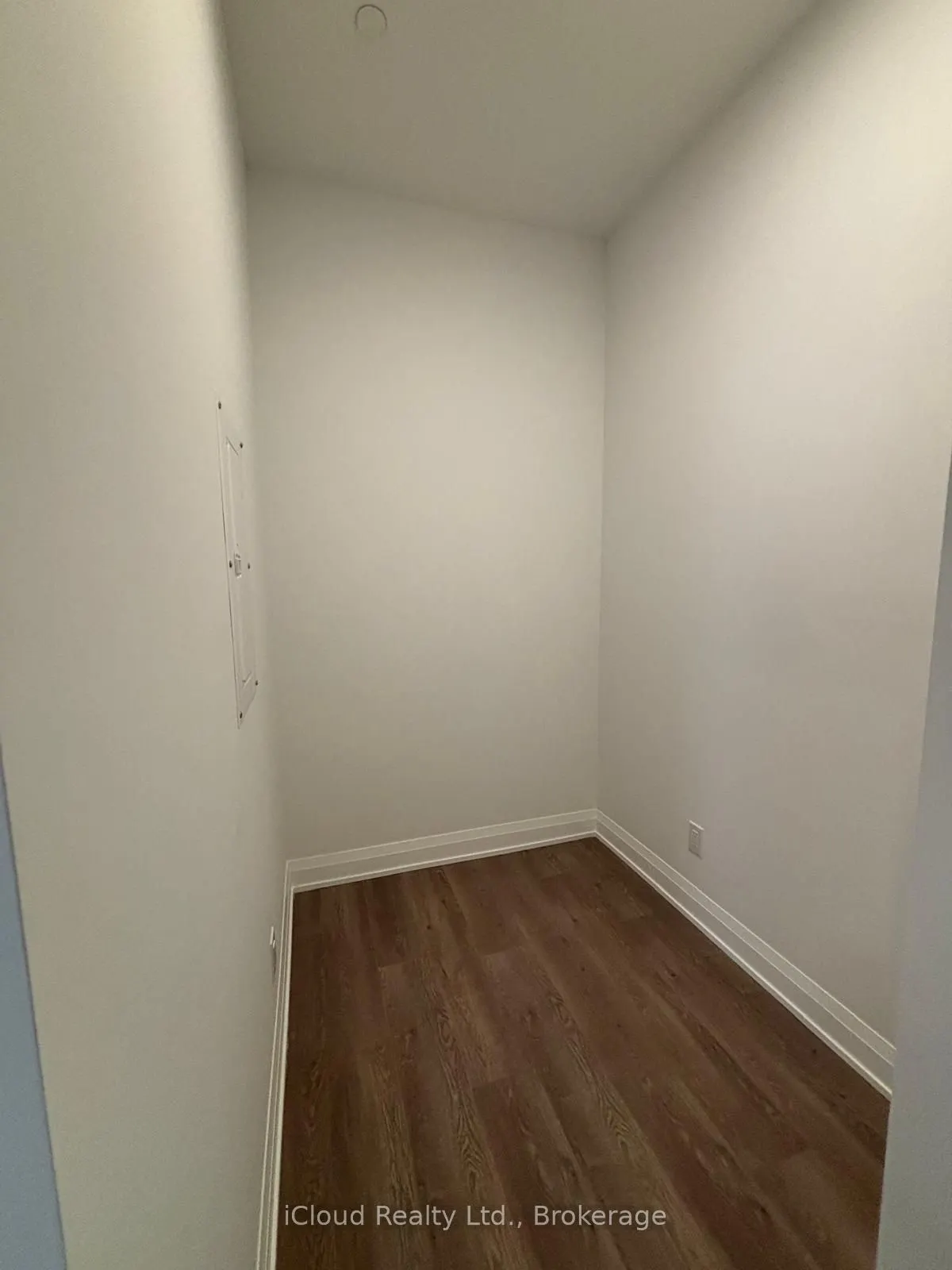 3250 Carding Mill Trail, #112