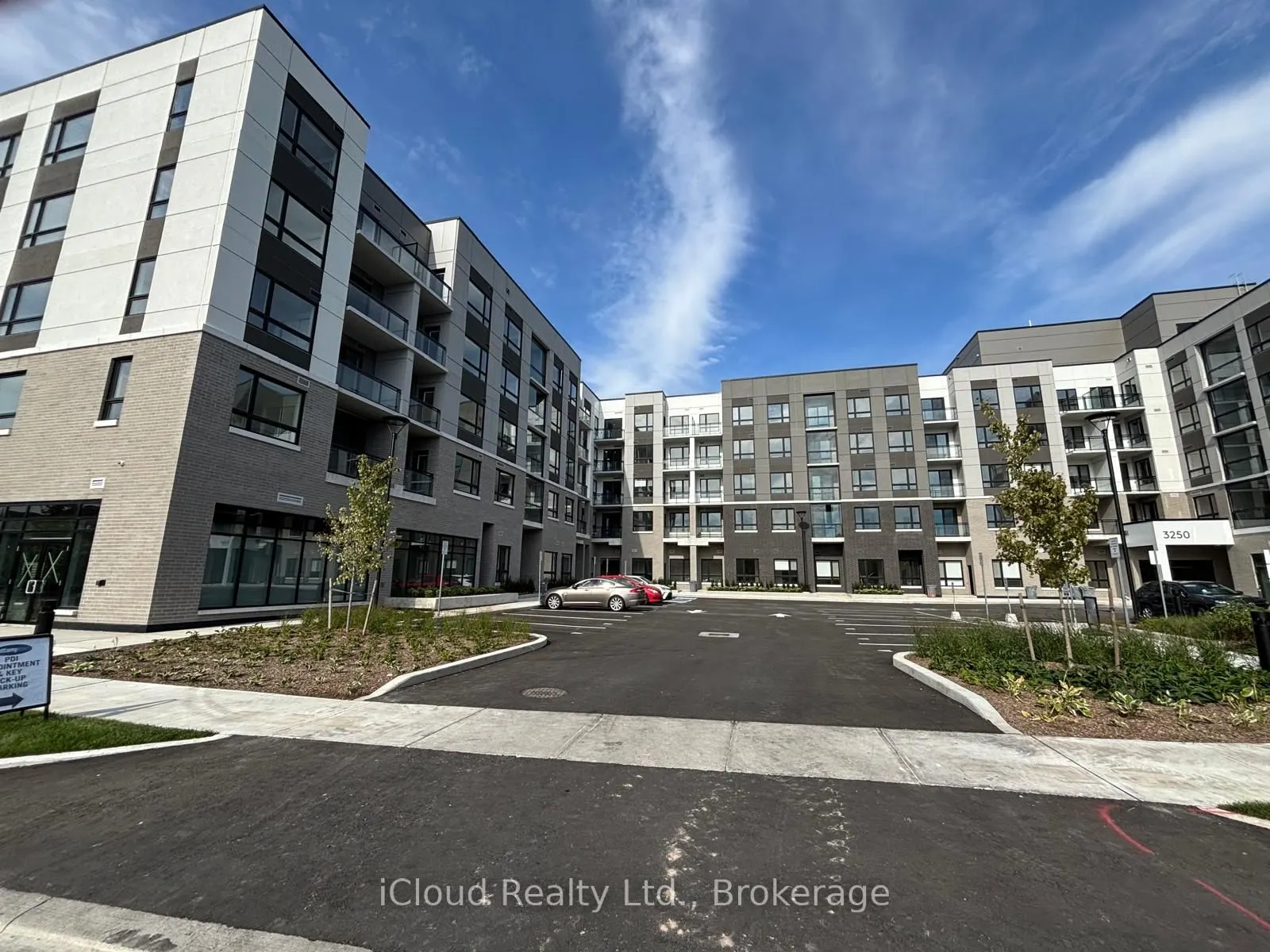 3250 Carding Mill Trail, #112