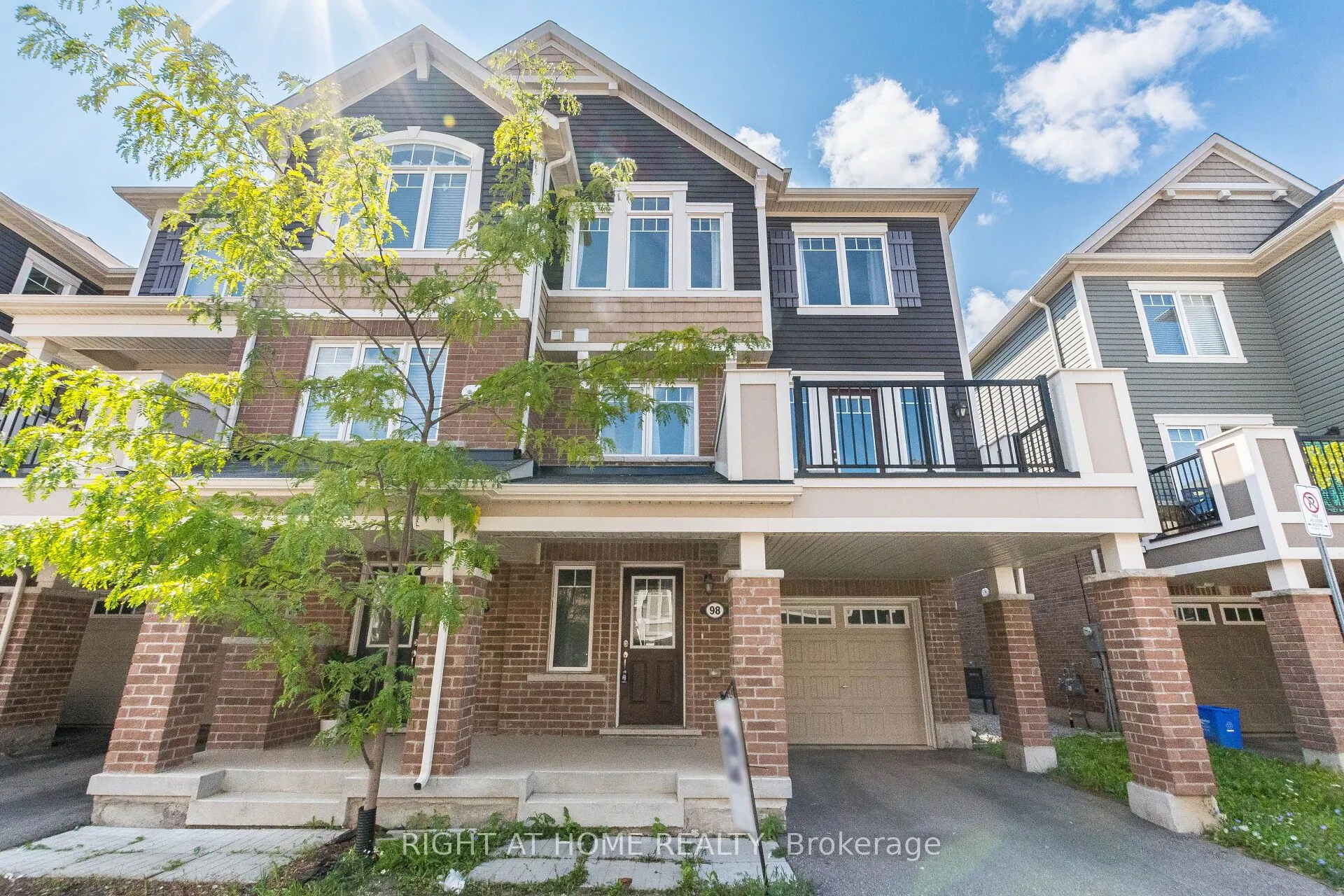 1000 Asleton Boulevard, #98