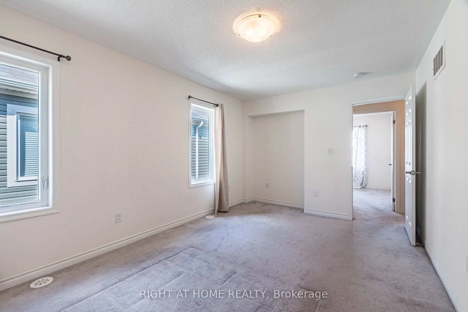 1000 Asleton Boulevard, #98