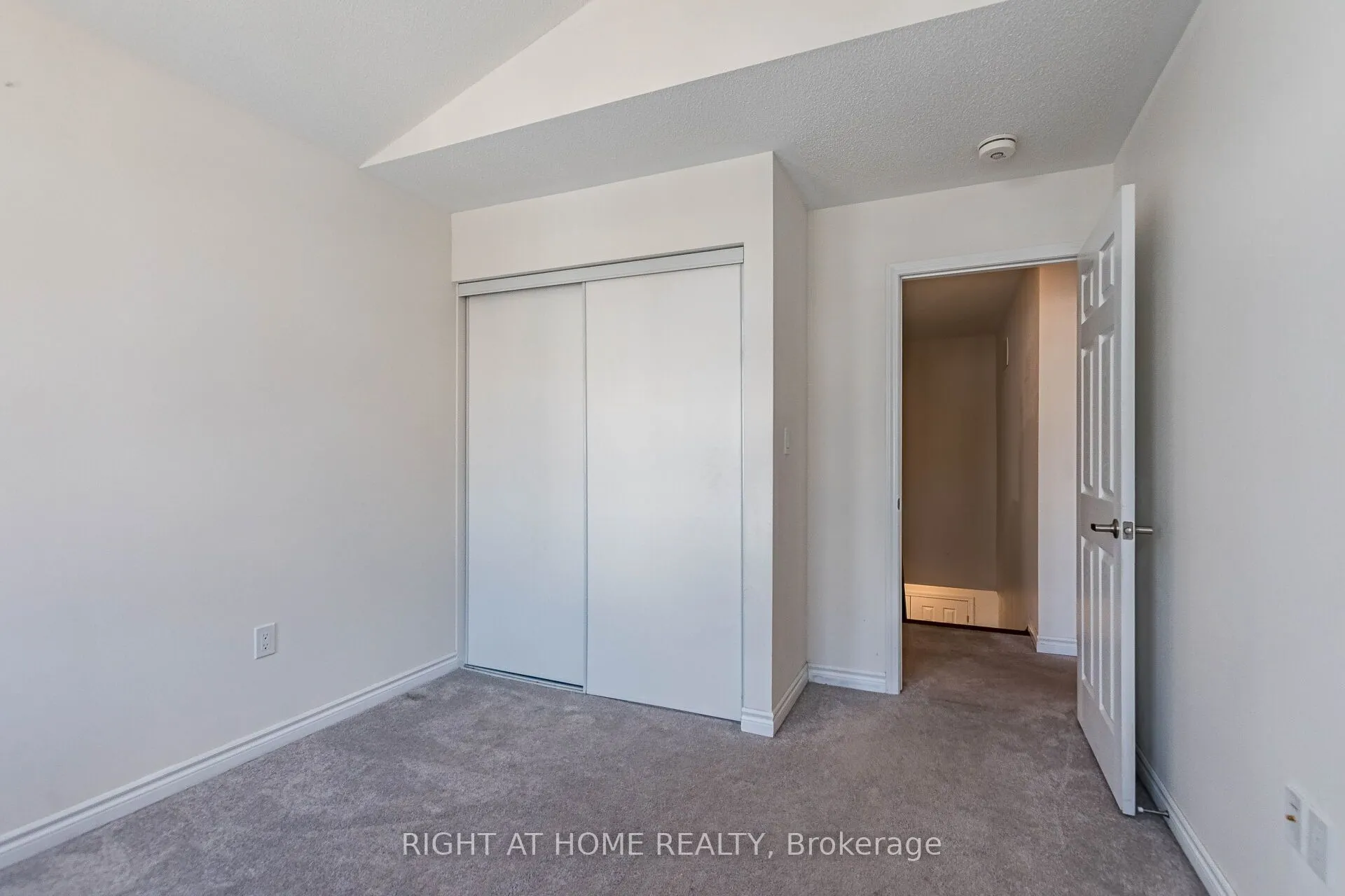 1000 Asleton Boulevard, #98