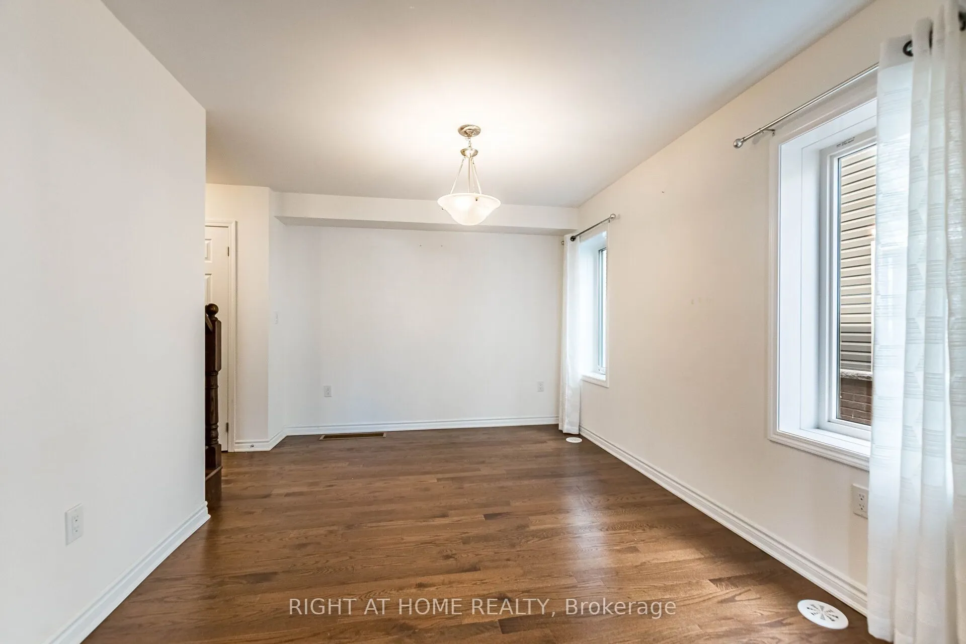 1000 Asleton Boulevard, #98