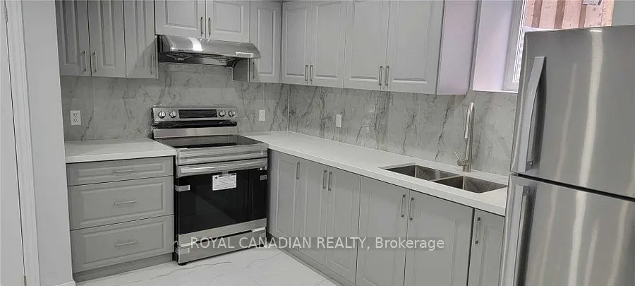 84 Masters Green Crescent, #BSMT