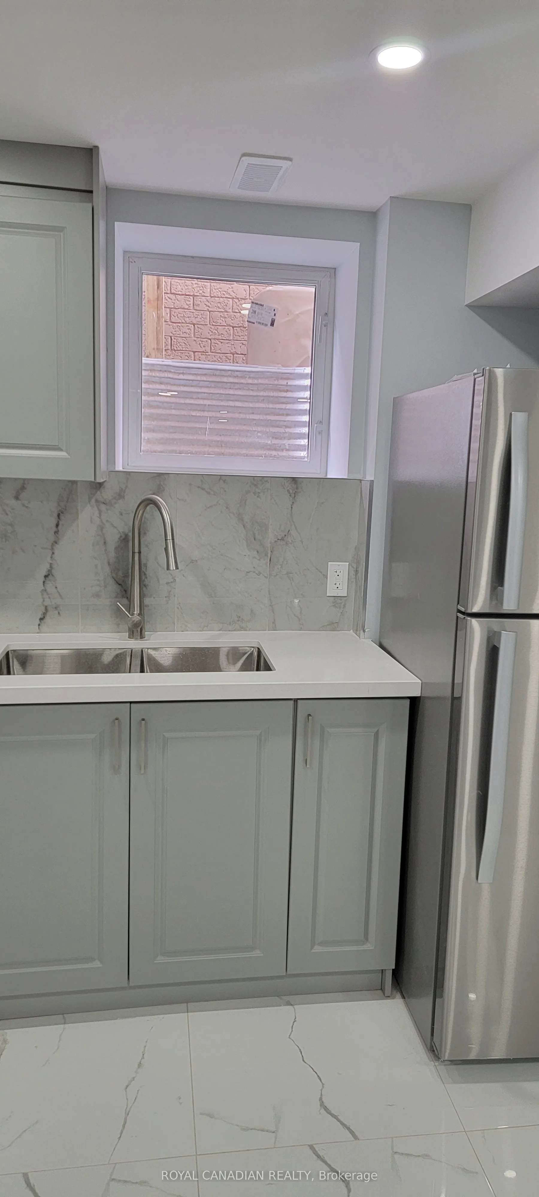 84 Masters Green Crescent, #BSMT