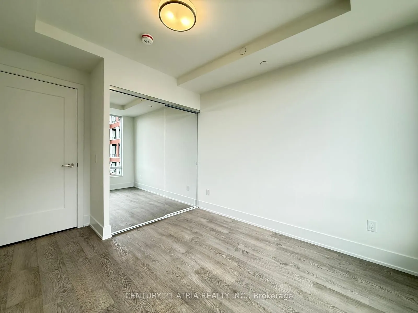 259 The Kingsway, #504