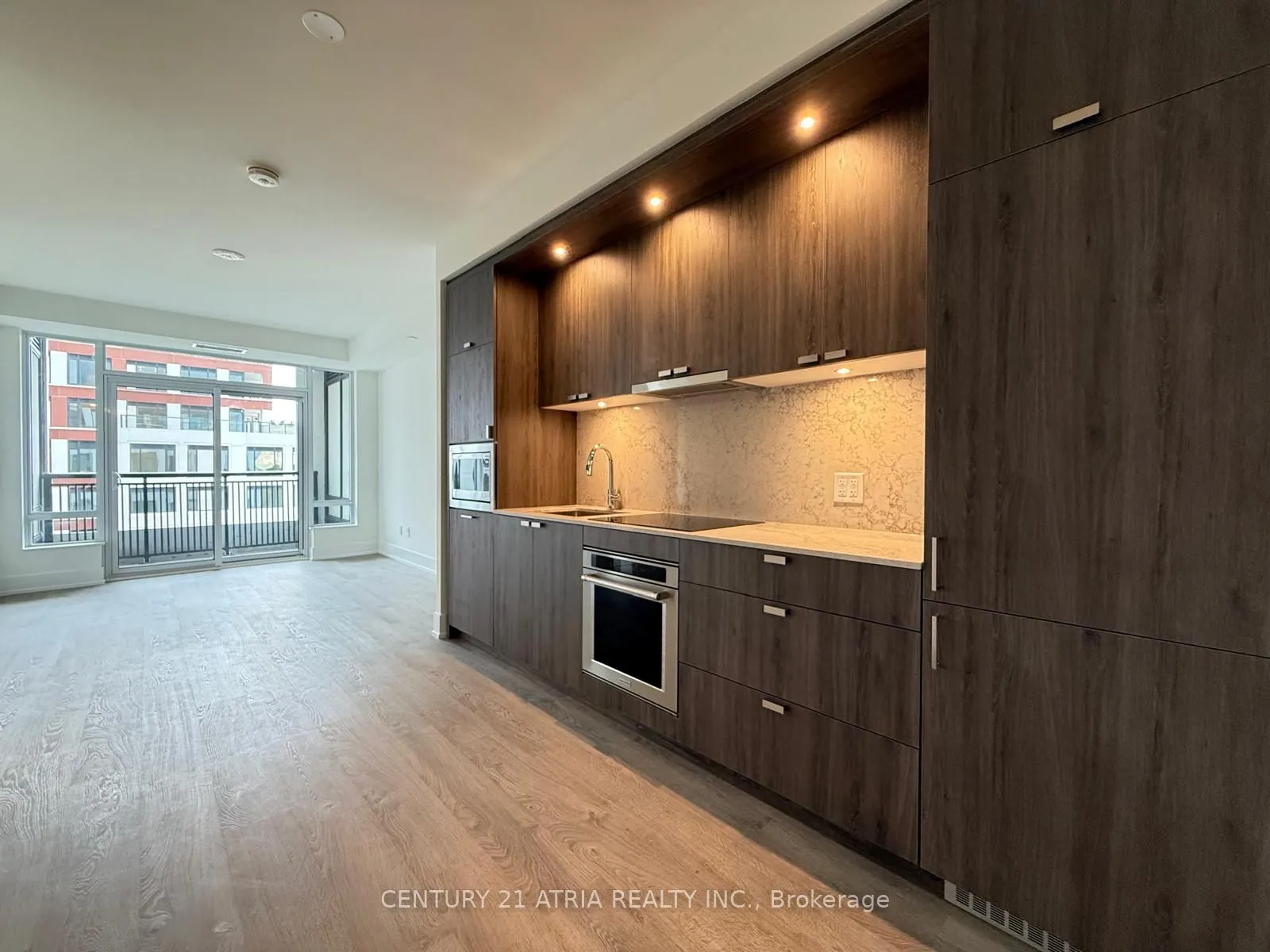 259 The Kingsway, #504