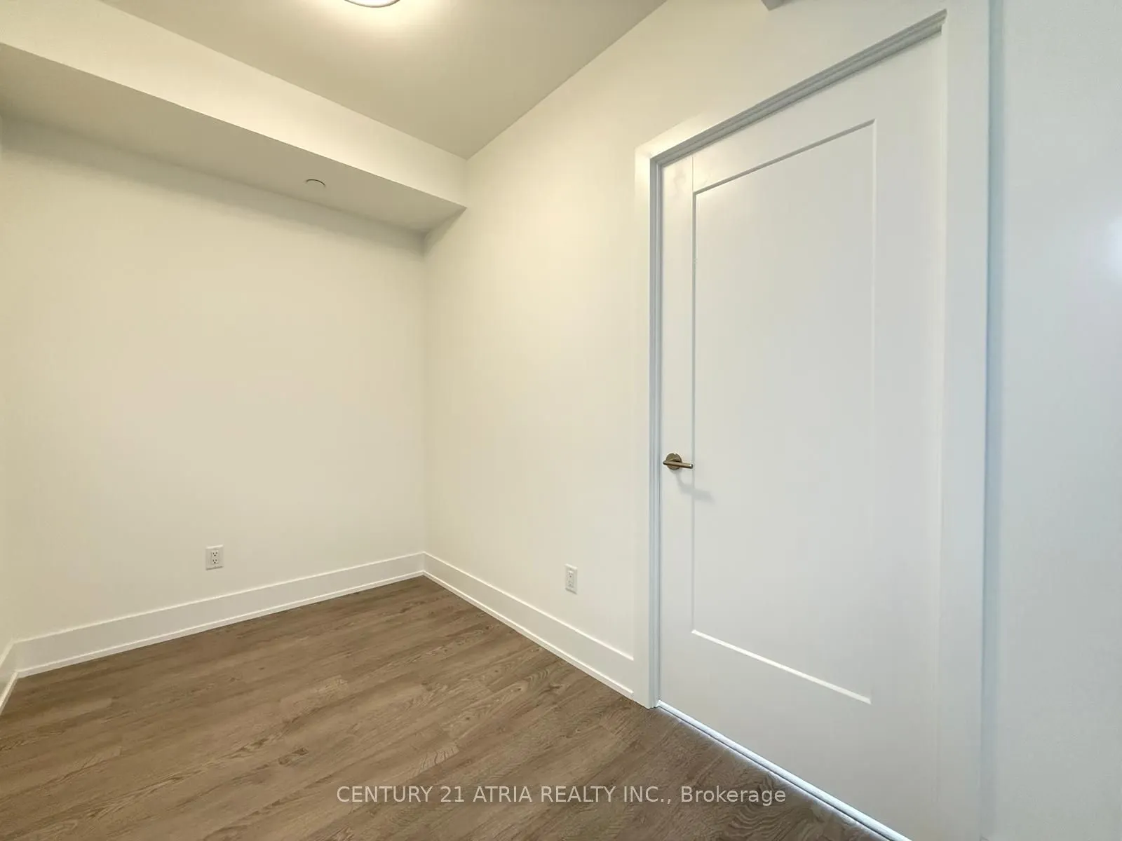 259 The Kingsway, #504