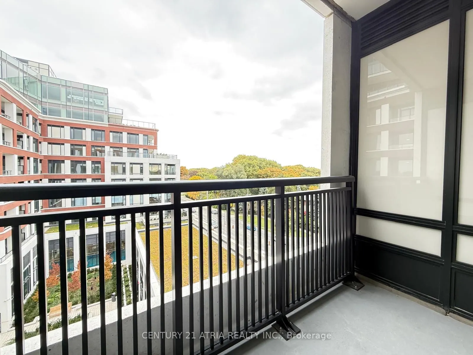 259 The Kingsway, #504