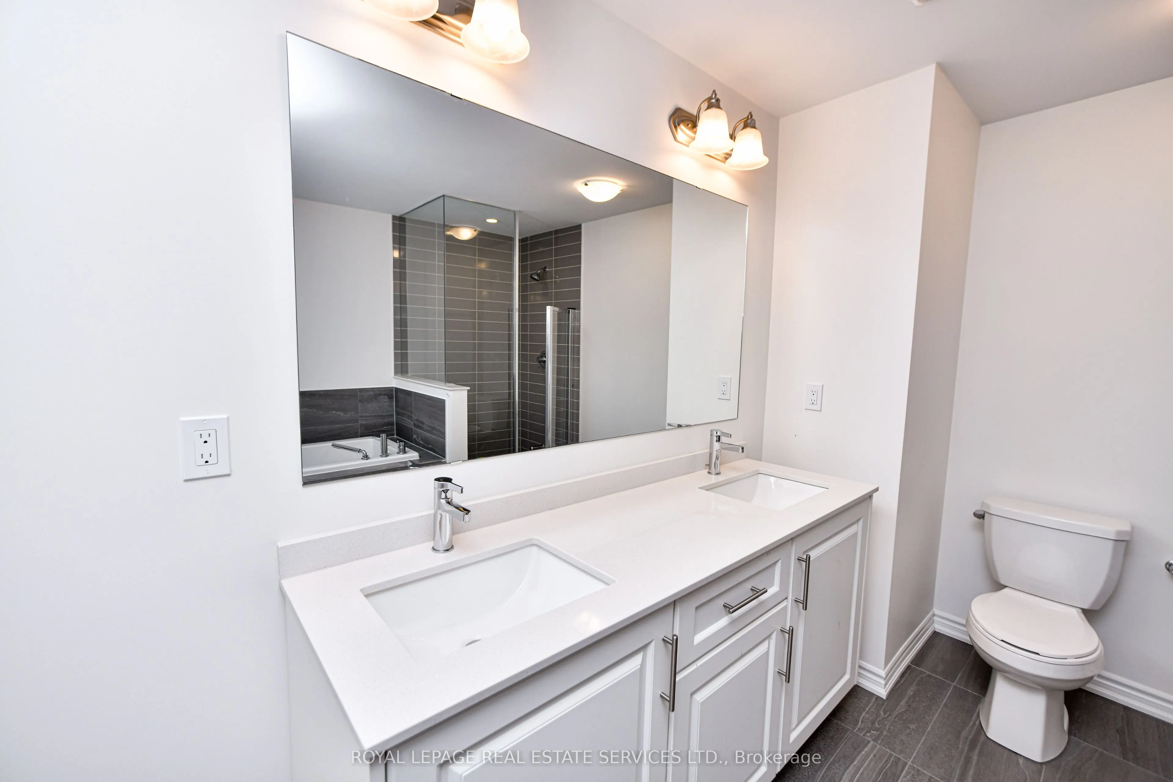 323 Thimbleweed Court