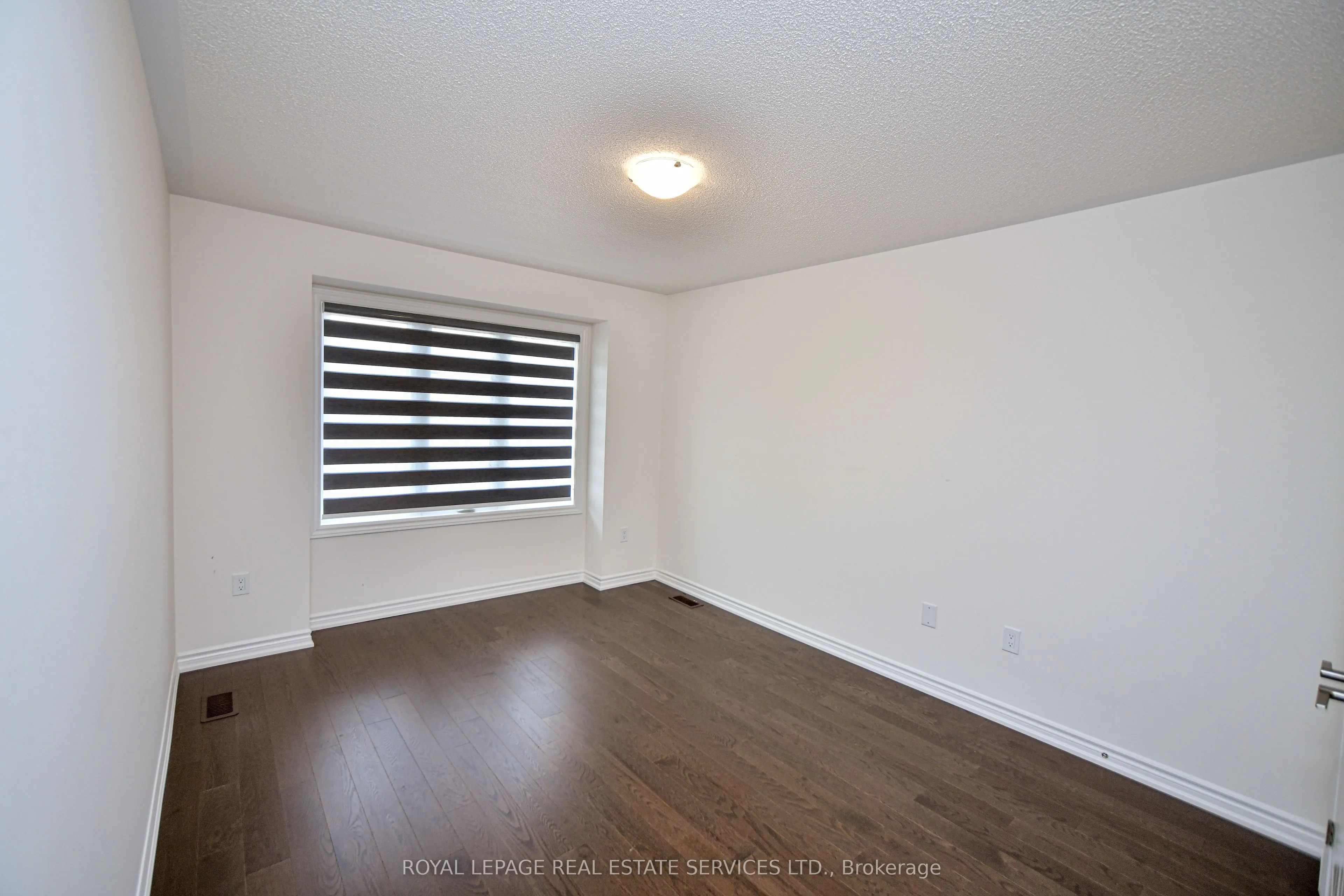 323 Thimbleweed Court